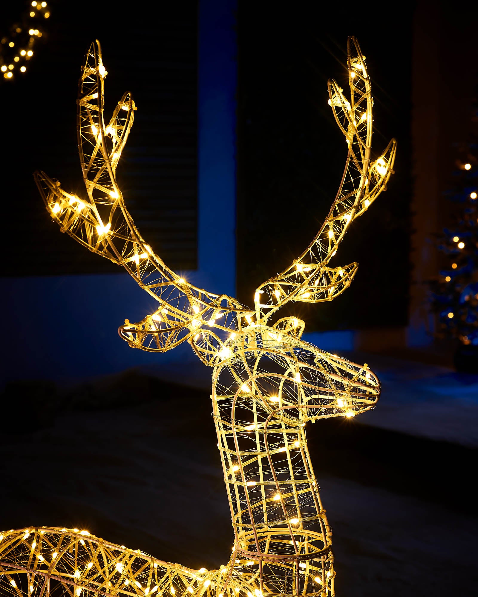 Pre-Lit 3D Standing Reindeer Decoration, 1.2 m