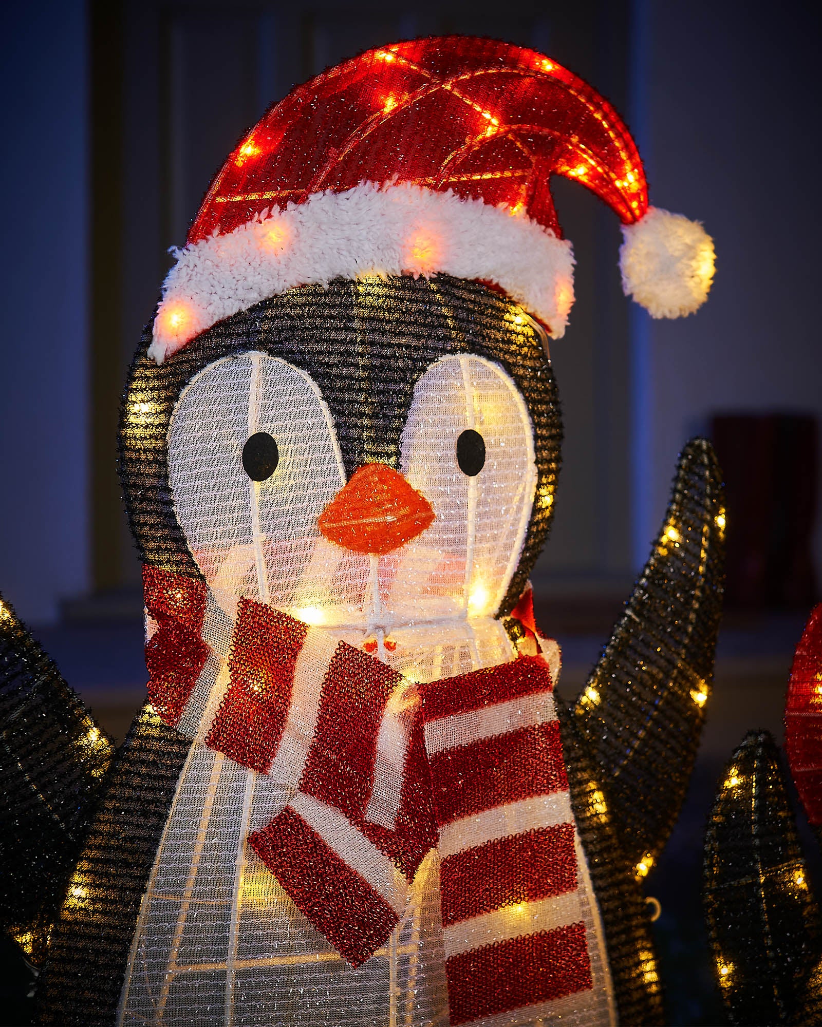 Pre-Lit 2D Penguin Family Set, Silhouette