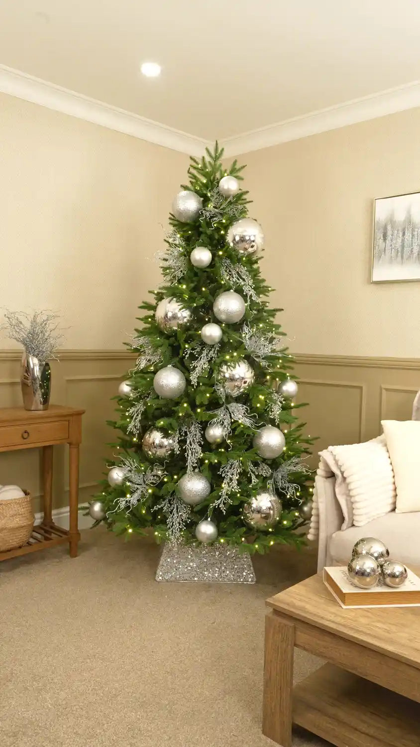 Layer in Silver Glitter Twig Berry Tip Sprays
