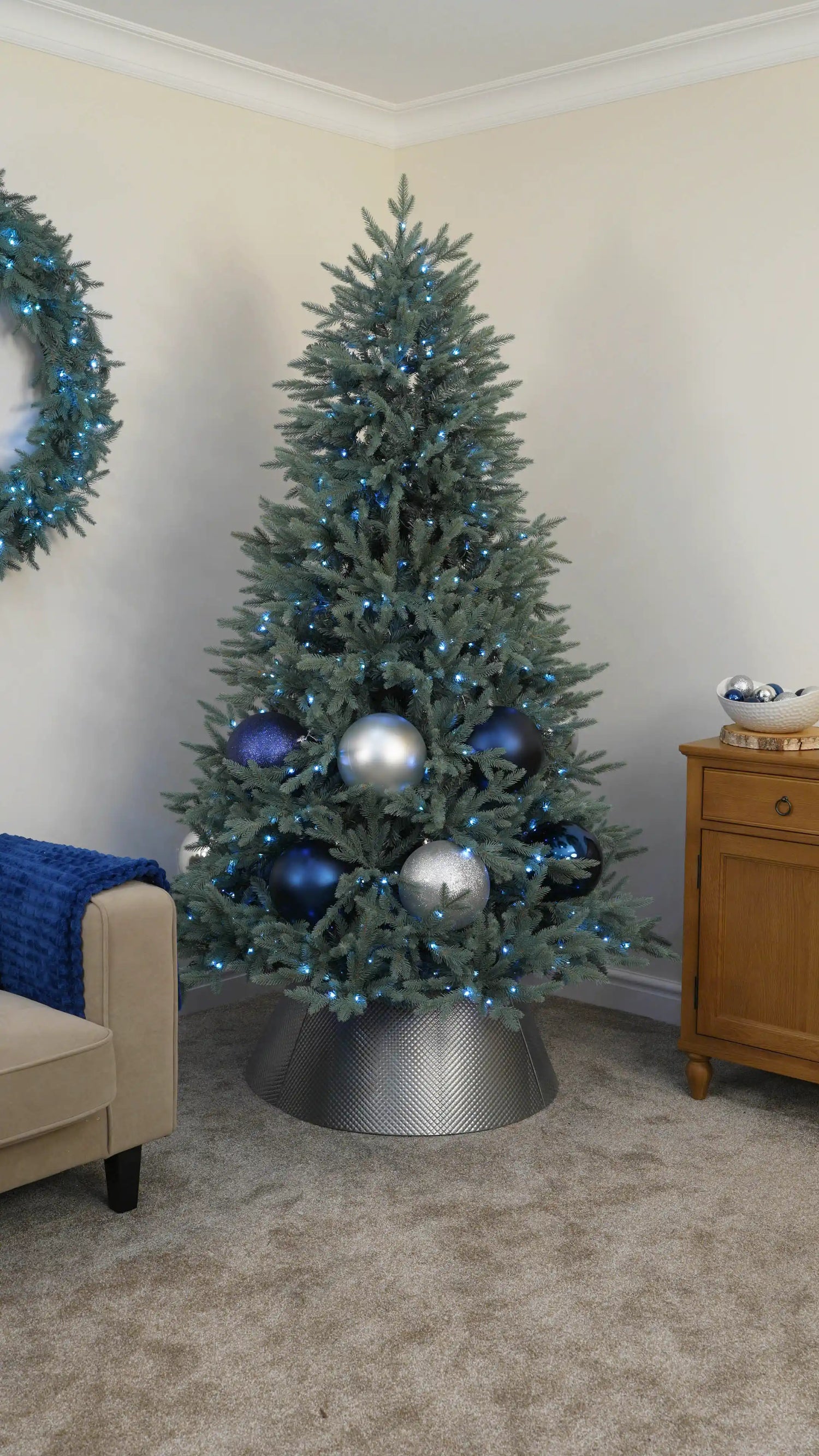 Start with Oversized Navy and Silver Baubles