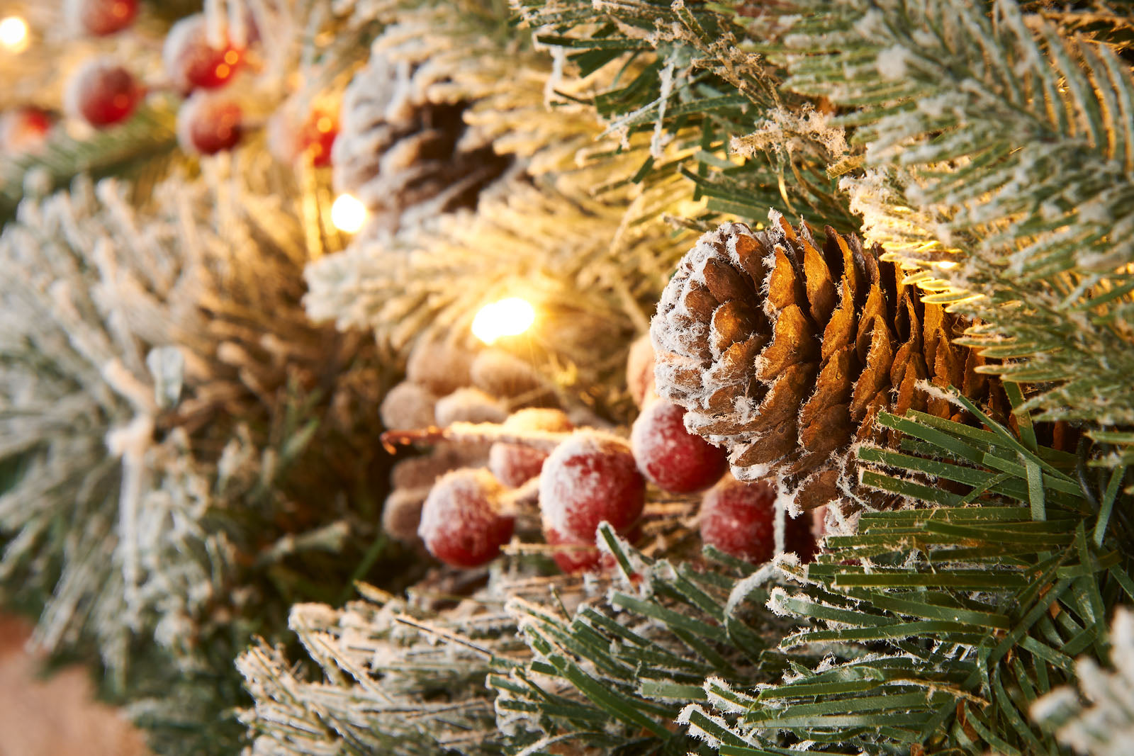 Pre-Lit Multi-Function Extra-Thick Mixed Pine Snow Flocked Garland, 9 ft