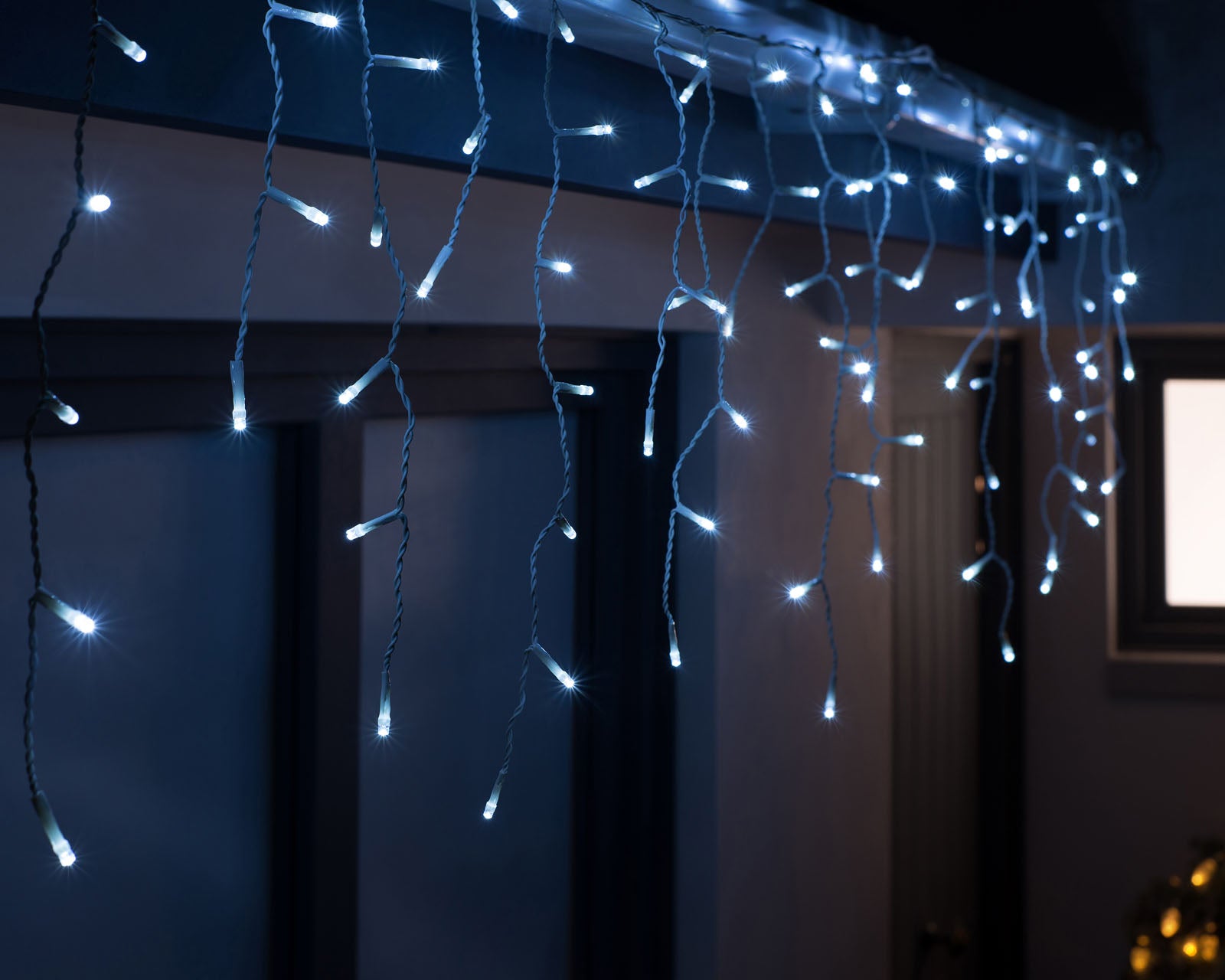 Connectable Icicle 240 LED Christmas Lights, Bright White