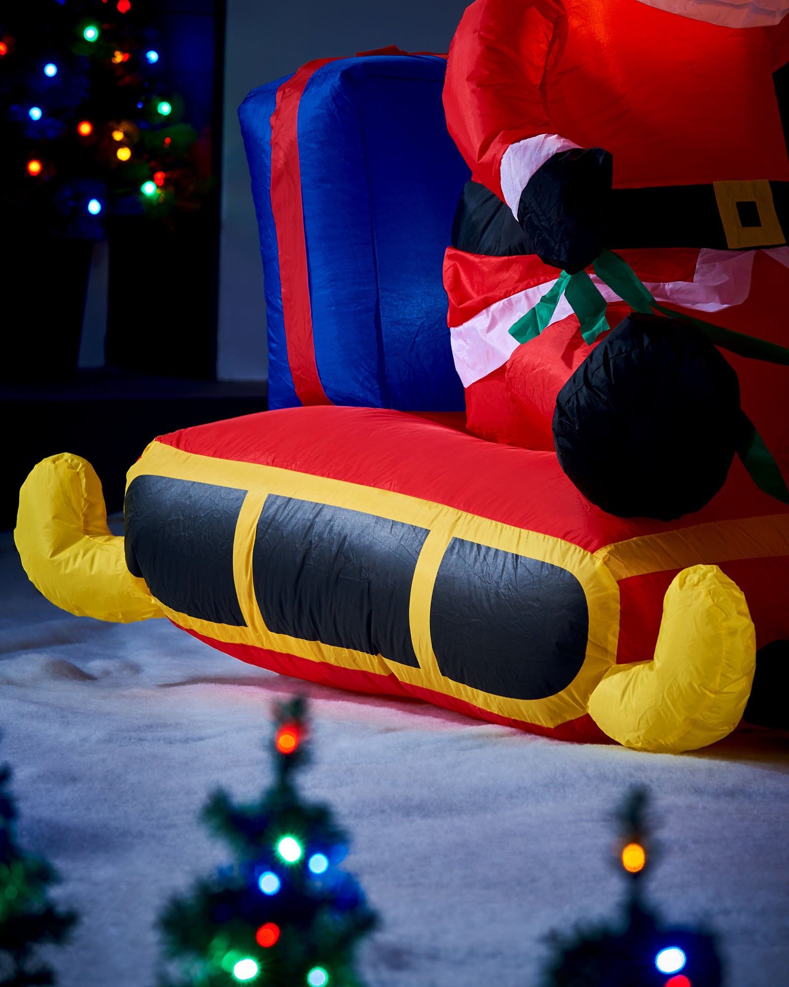 Pre-Lit Inflatable Santa with Reindeer, 7 ft