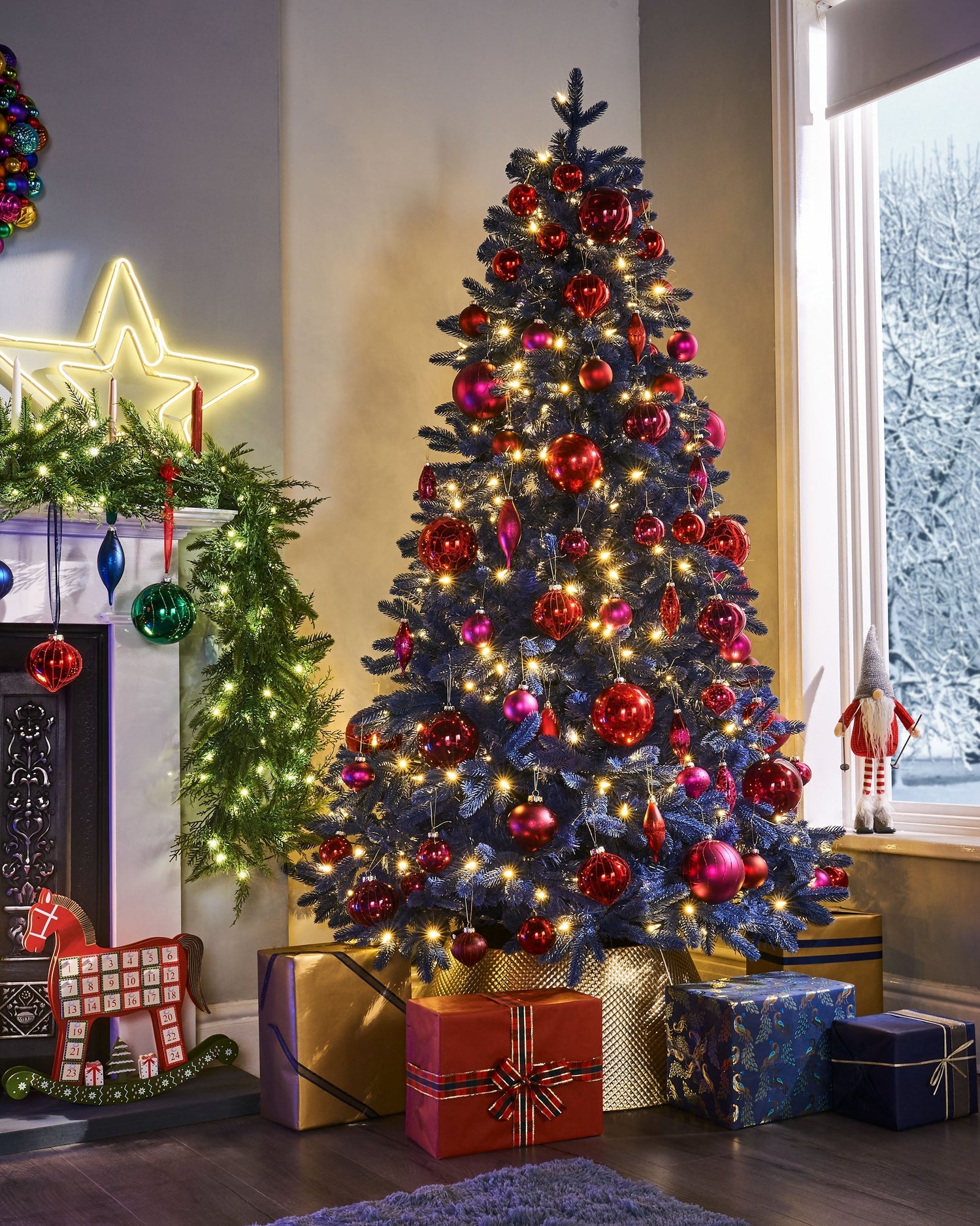 Disco Christmas Trend - Embrace the Festive Season with Sparkle and Shine