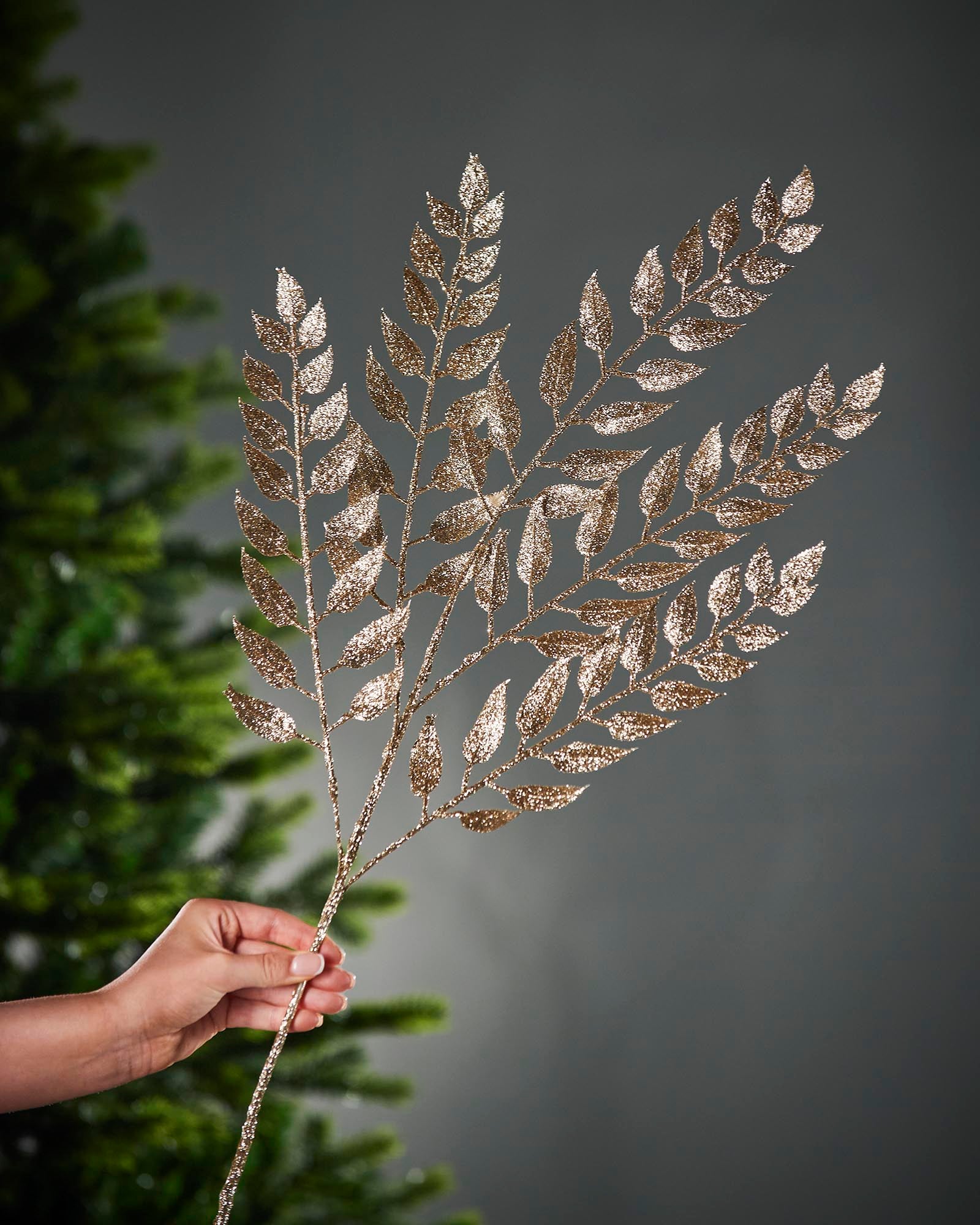 Gold Leaf Christmas Tree Spray, 73 cm