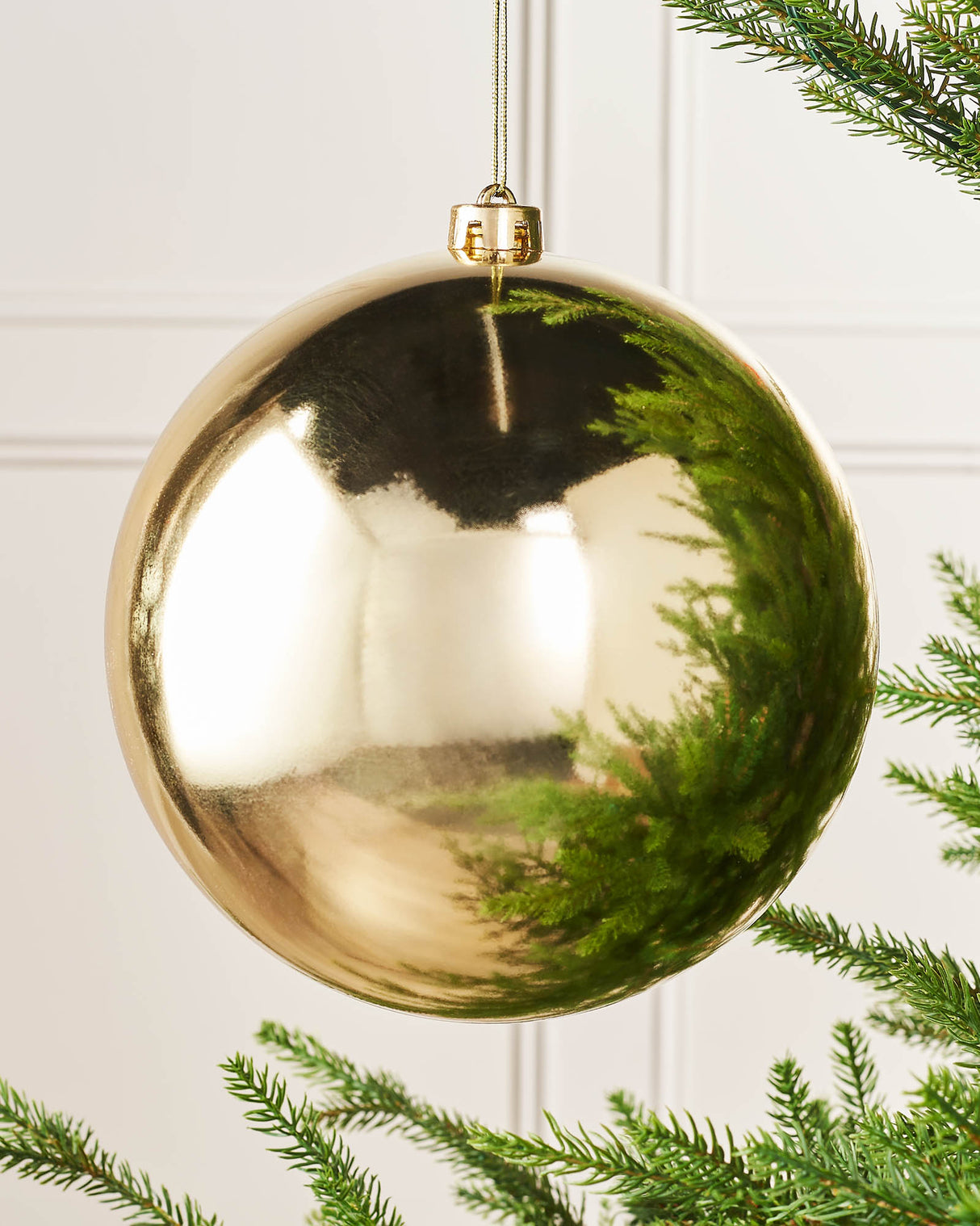 Gold Large Gloss Shatterproof Bauble, 20 cm