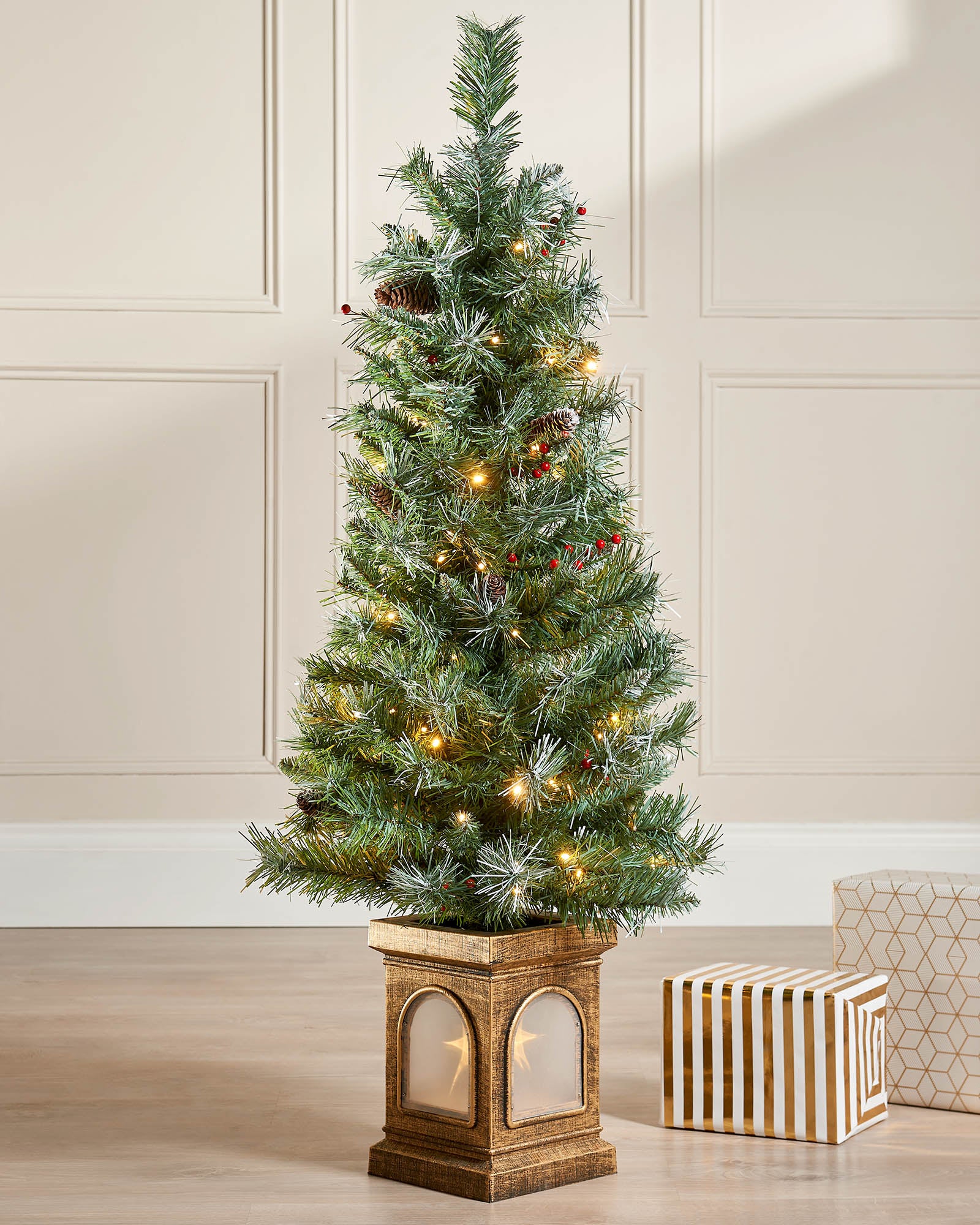 4ft pre lit 2024 christmas tree