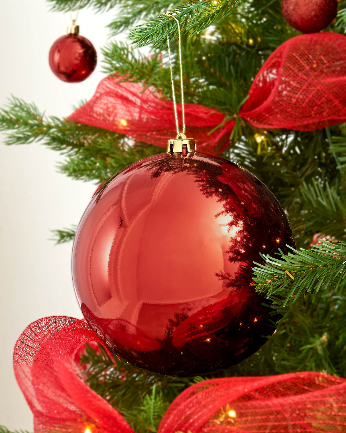 Red Large Gloss Shatterproof Bauble, 20 cm