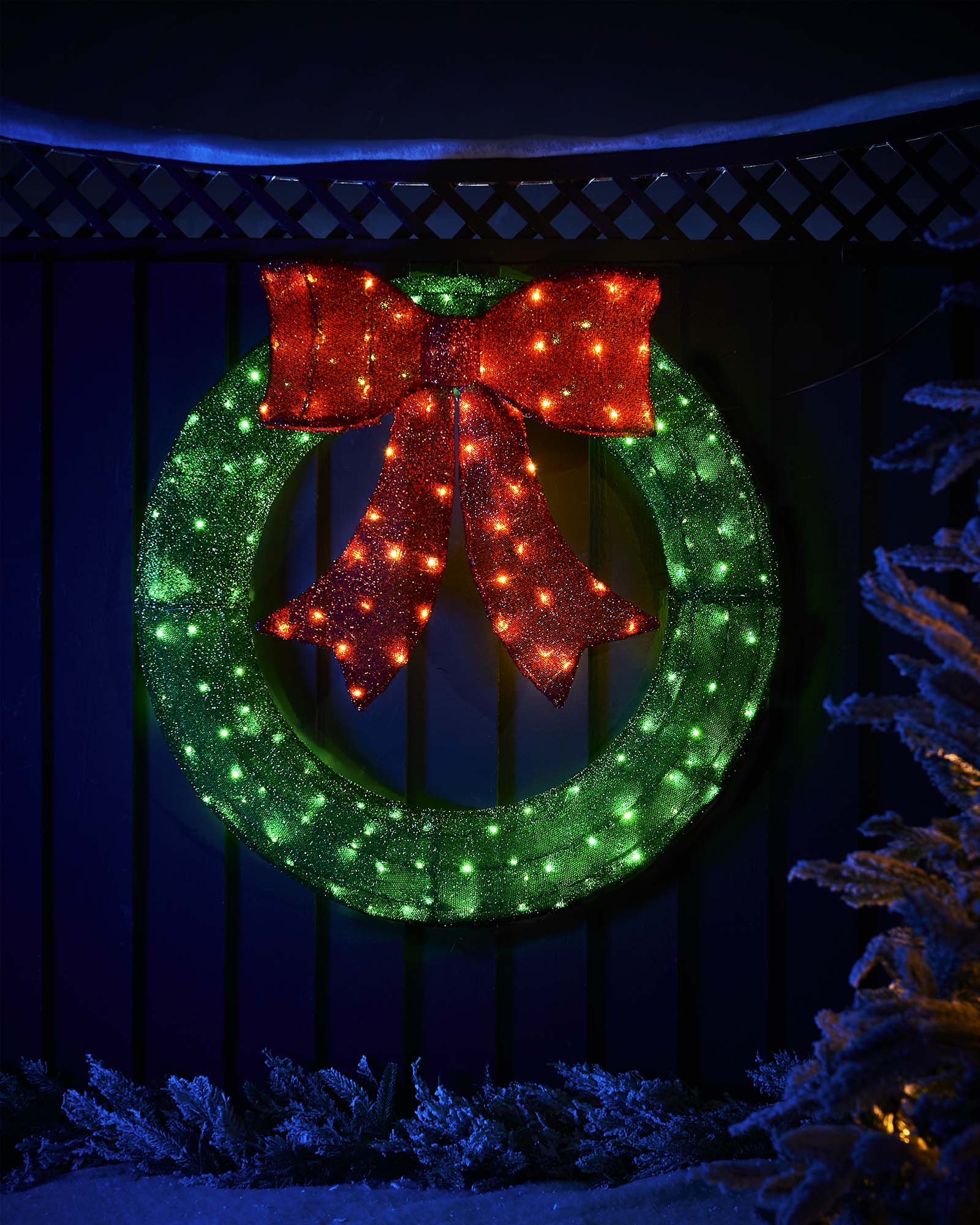 Pre-lit Green & Red Bow LED Wreath, 85 cm