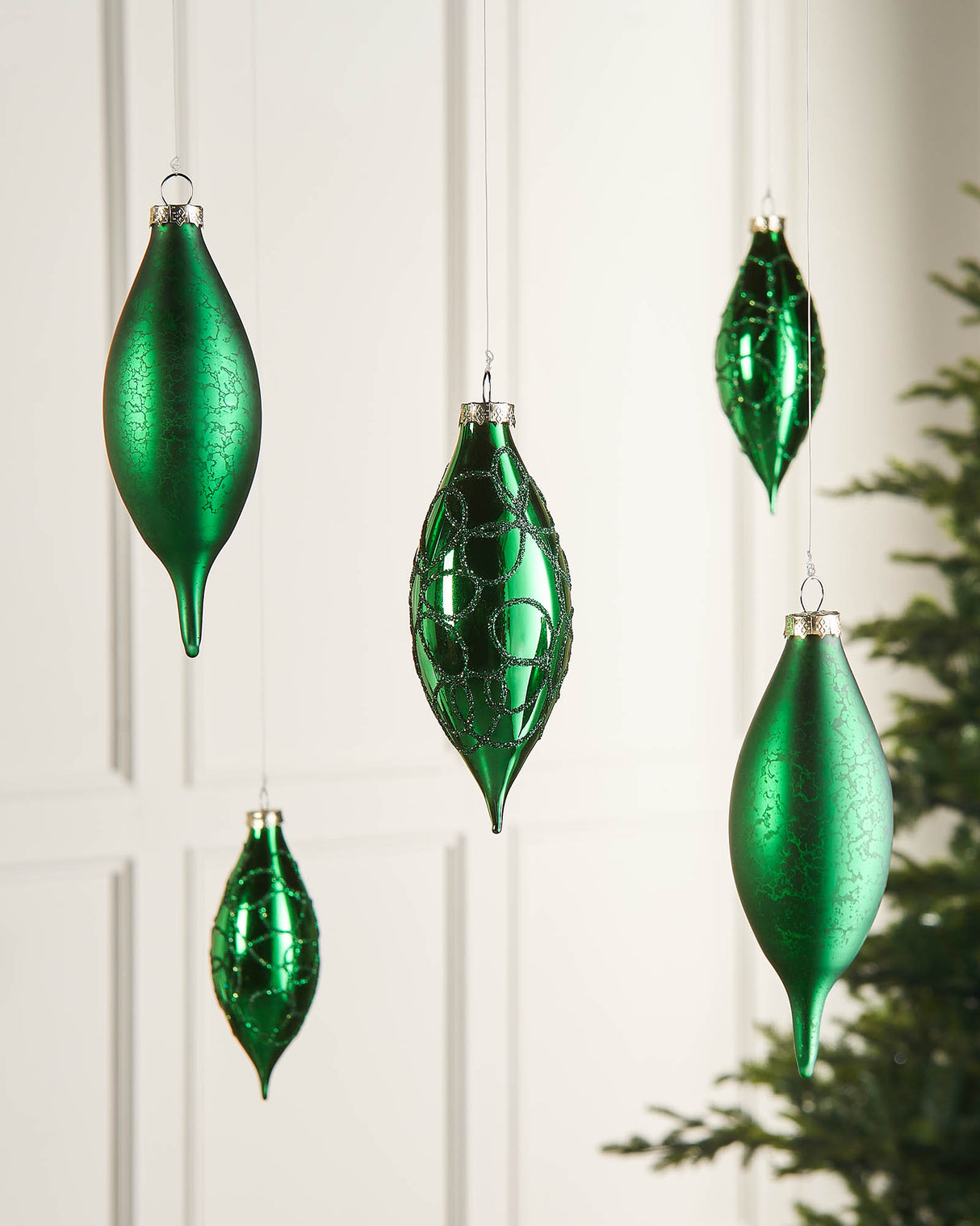 Christmas Green Glass Baubles, 5 Pack, 15 cm