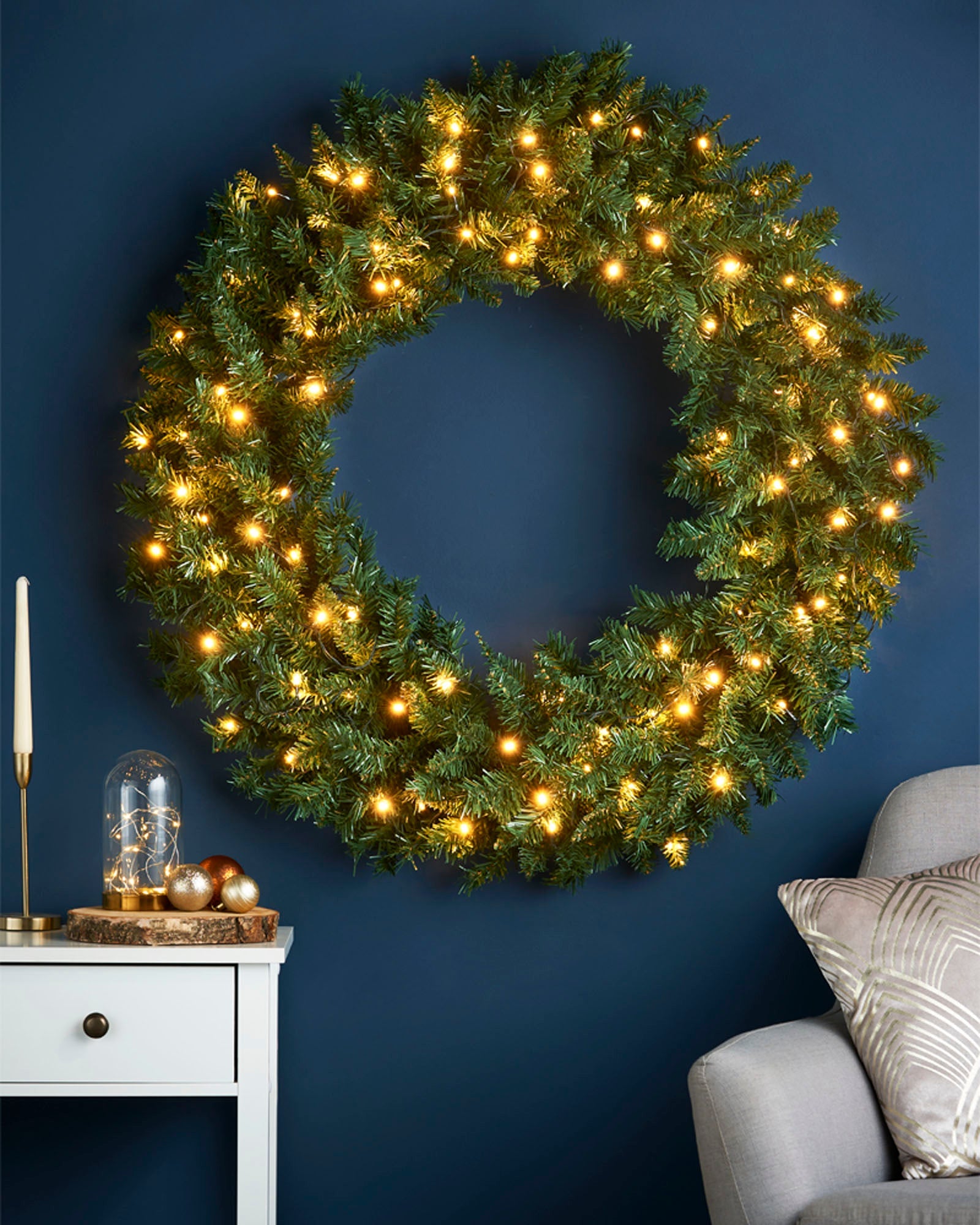 Pre-Lit Majestic Wreath, 1 m