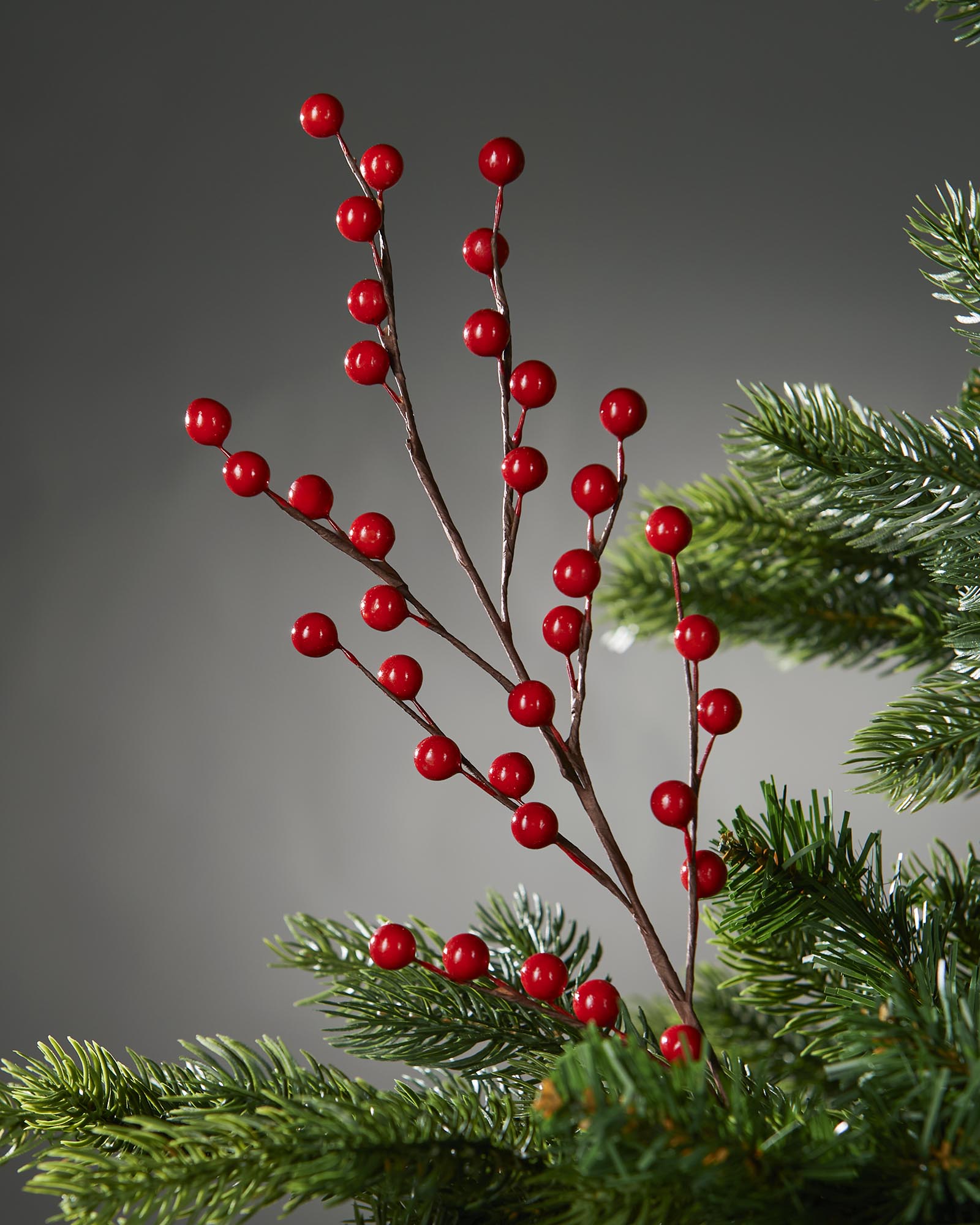 Red Berry Christmas Tree Spray, 45 cm