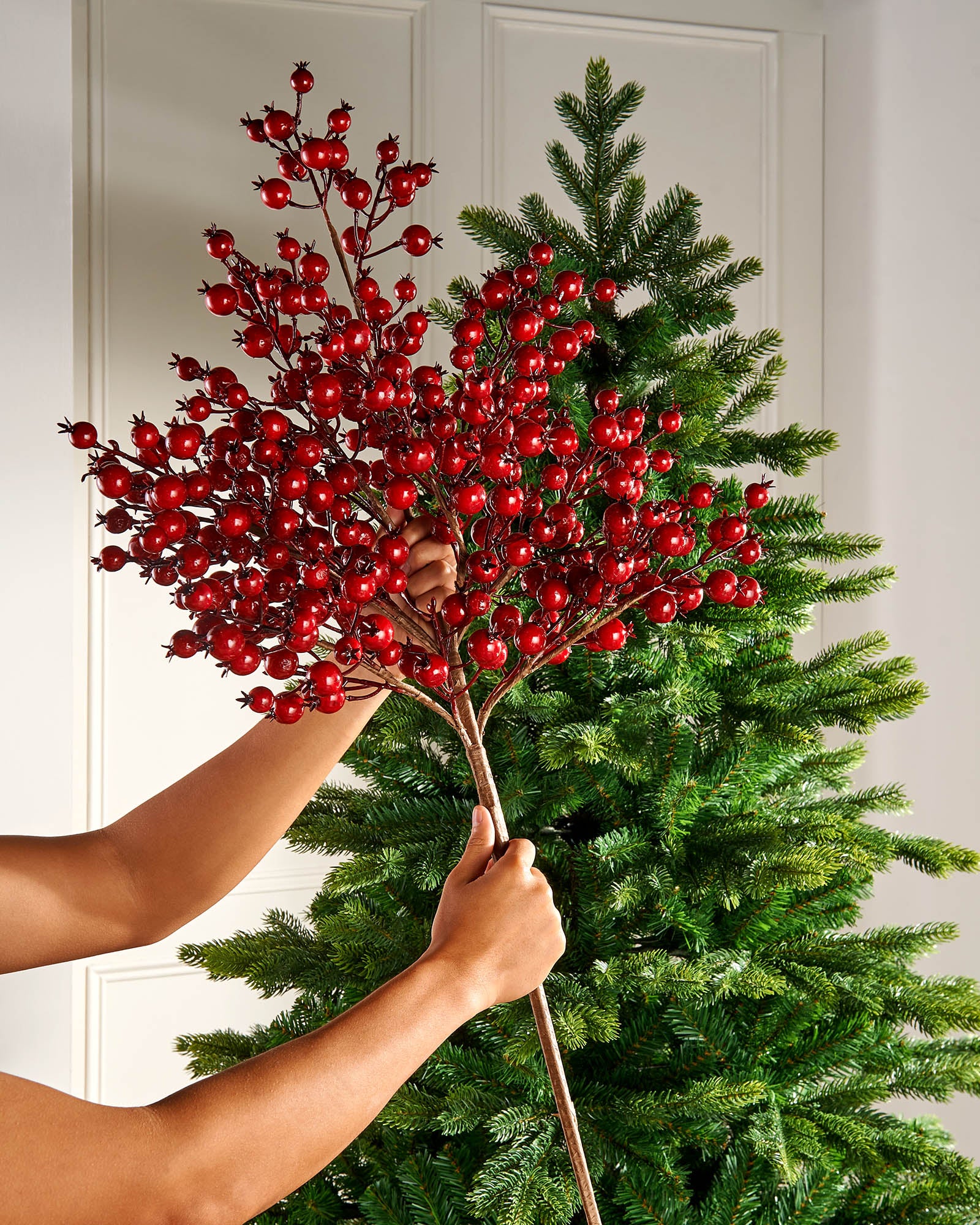 Red Berry Tree Topper, 90 cm