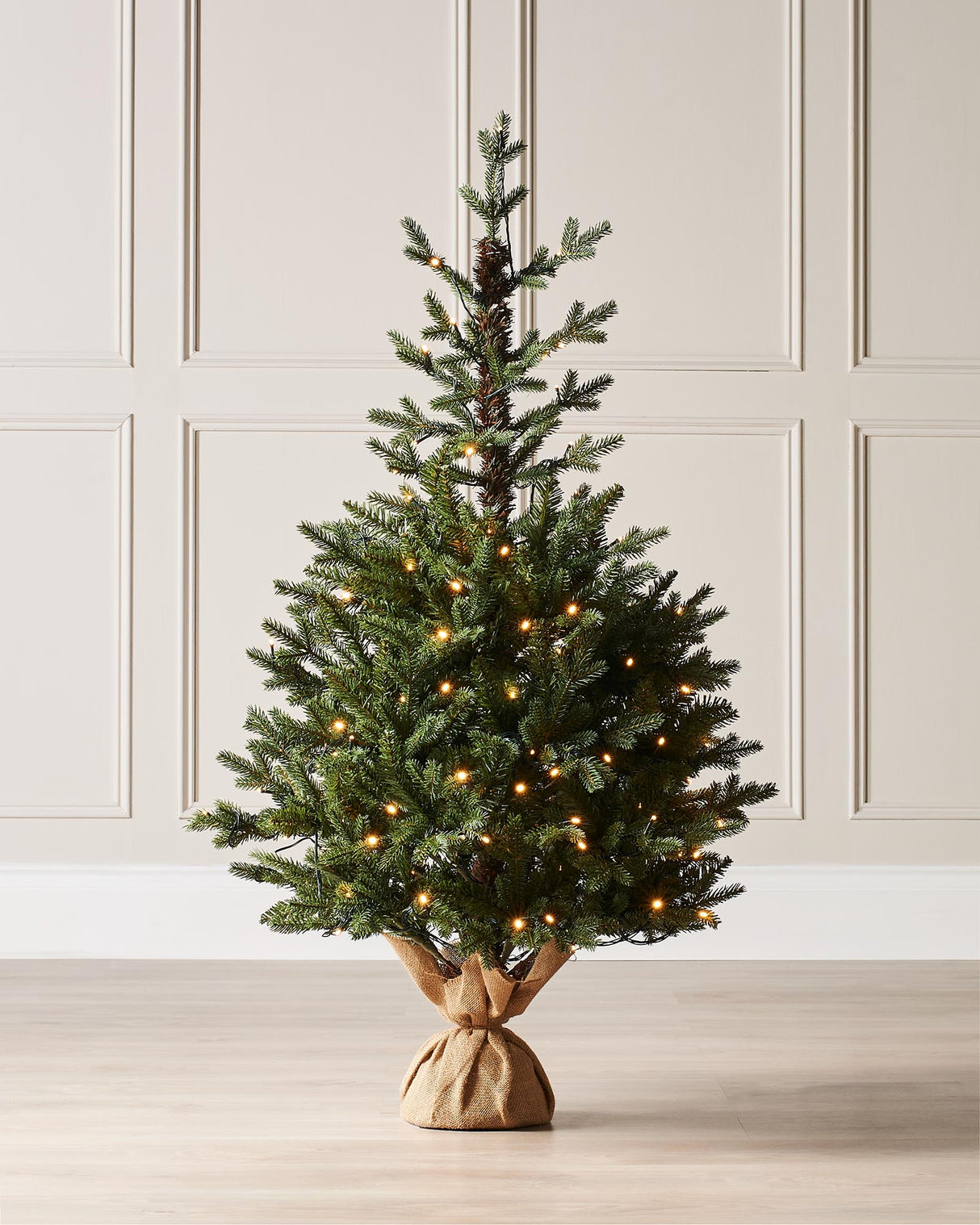 Pre-Lit Norway Spruce Potted Christmas Tree, 3 ft