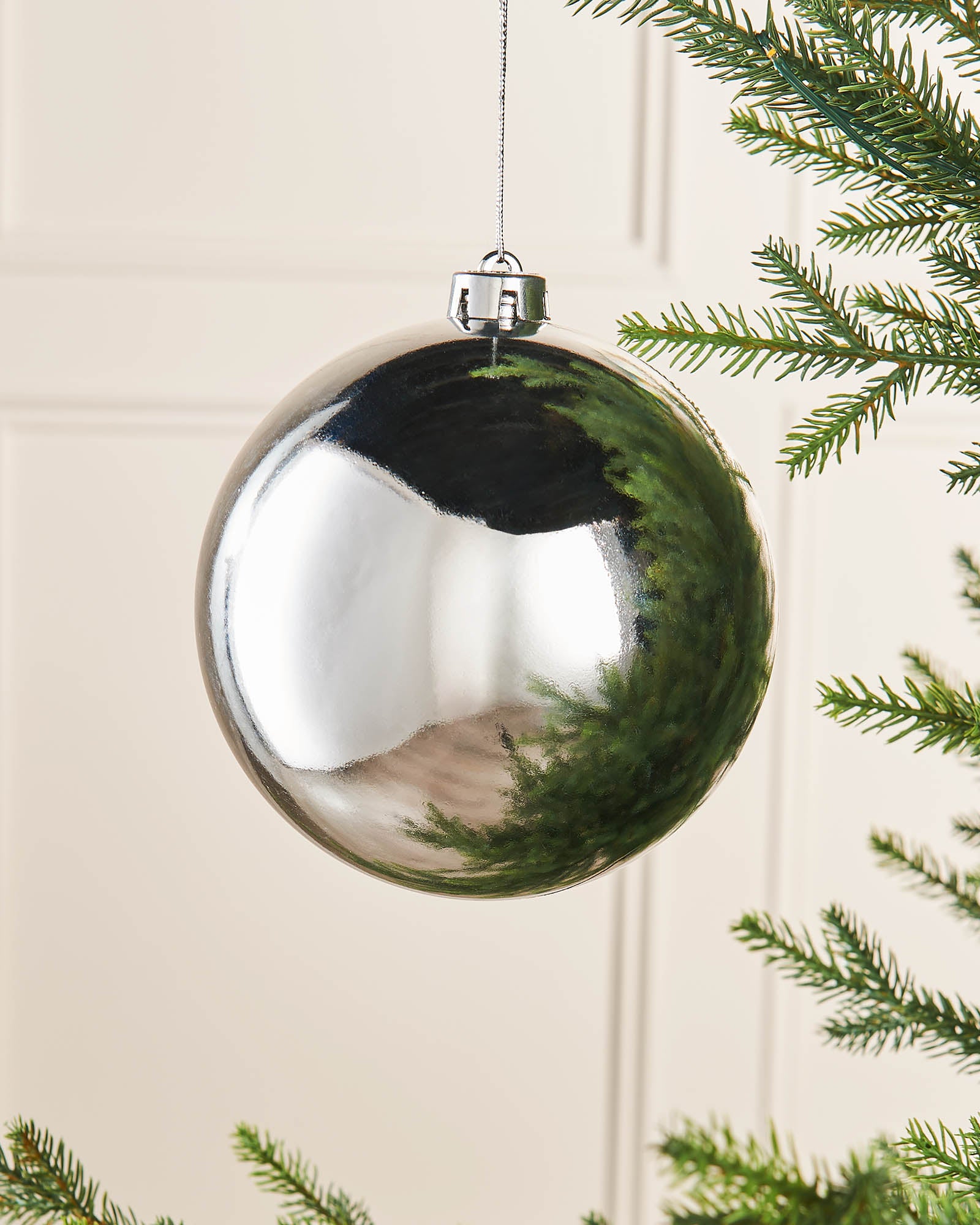 Silver Oversized Gloss Shatterproof Bauble, 15 cm