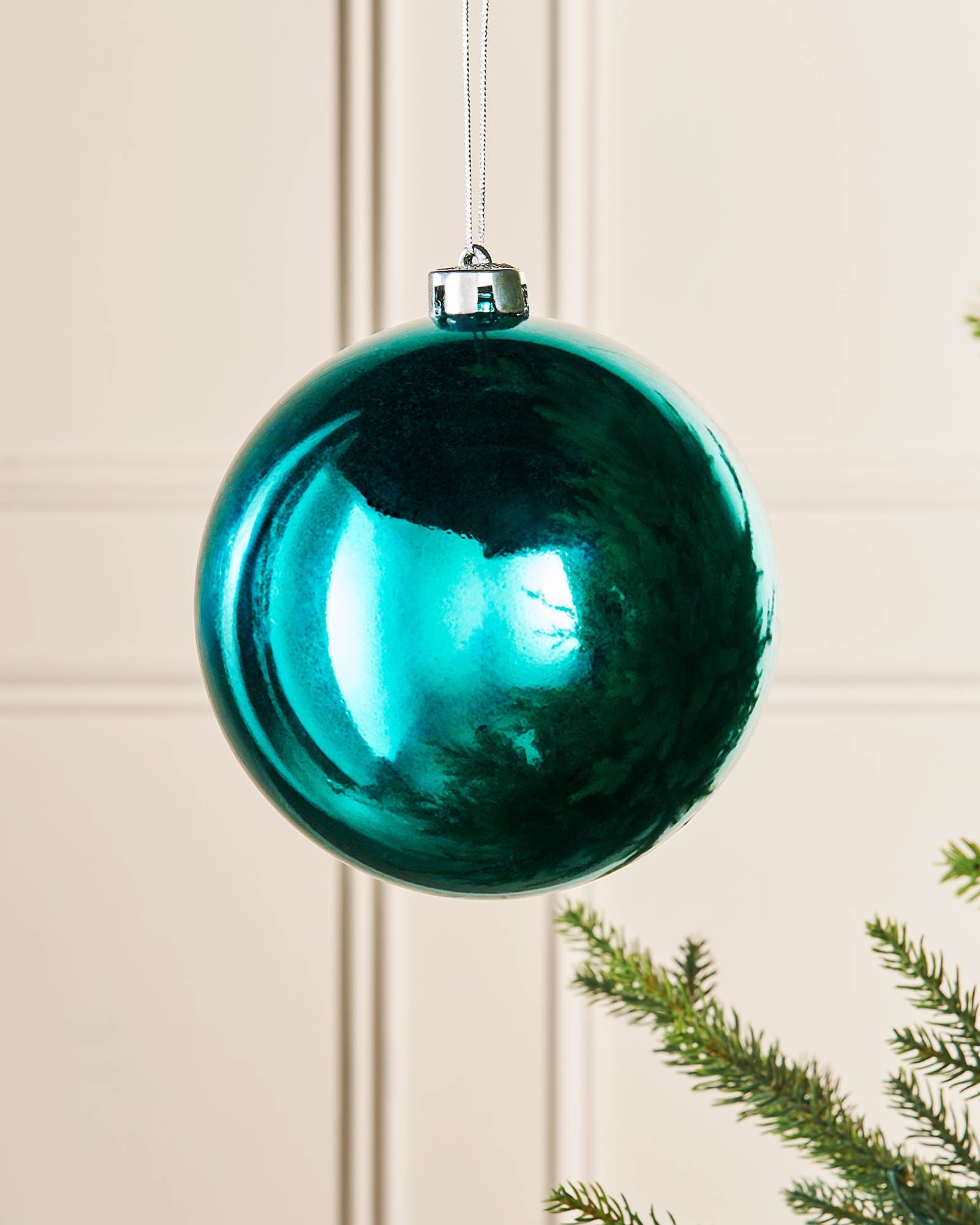 Oversized Teal Gloss Shatterproof Baubles