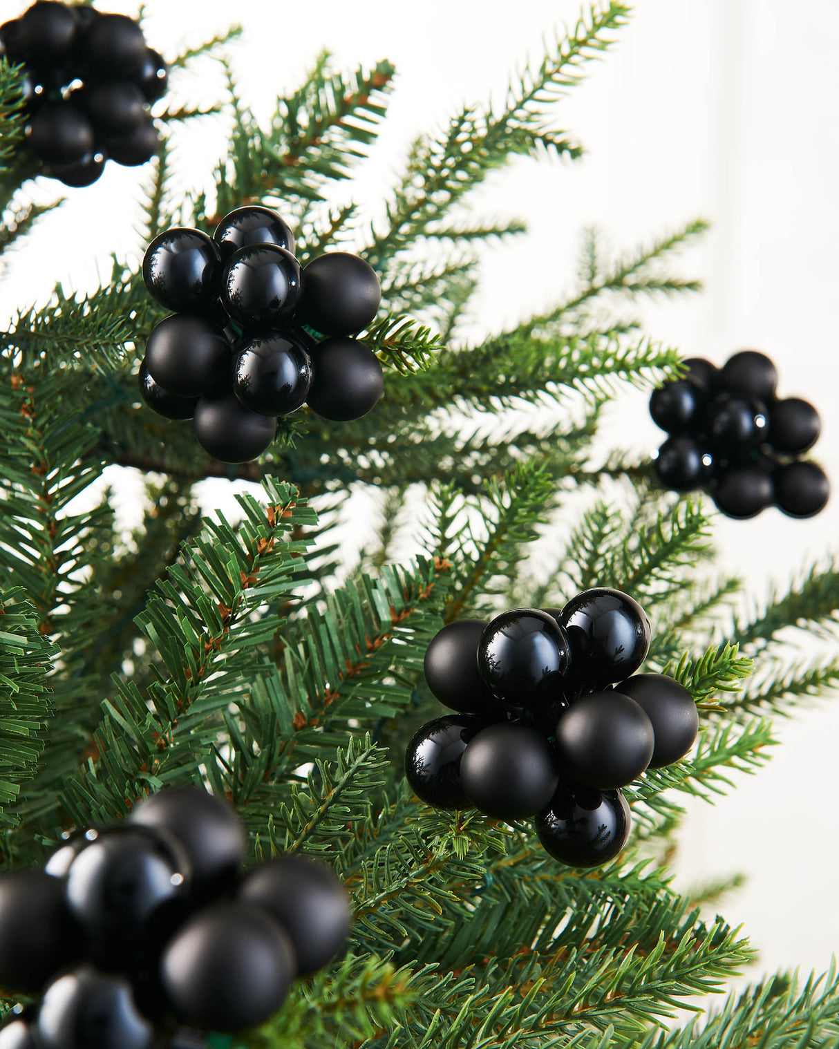 Black Glass Berry Cluster Baubles, 10 pack