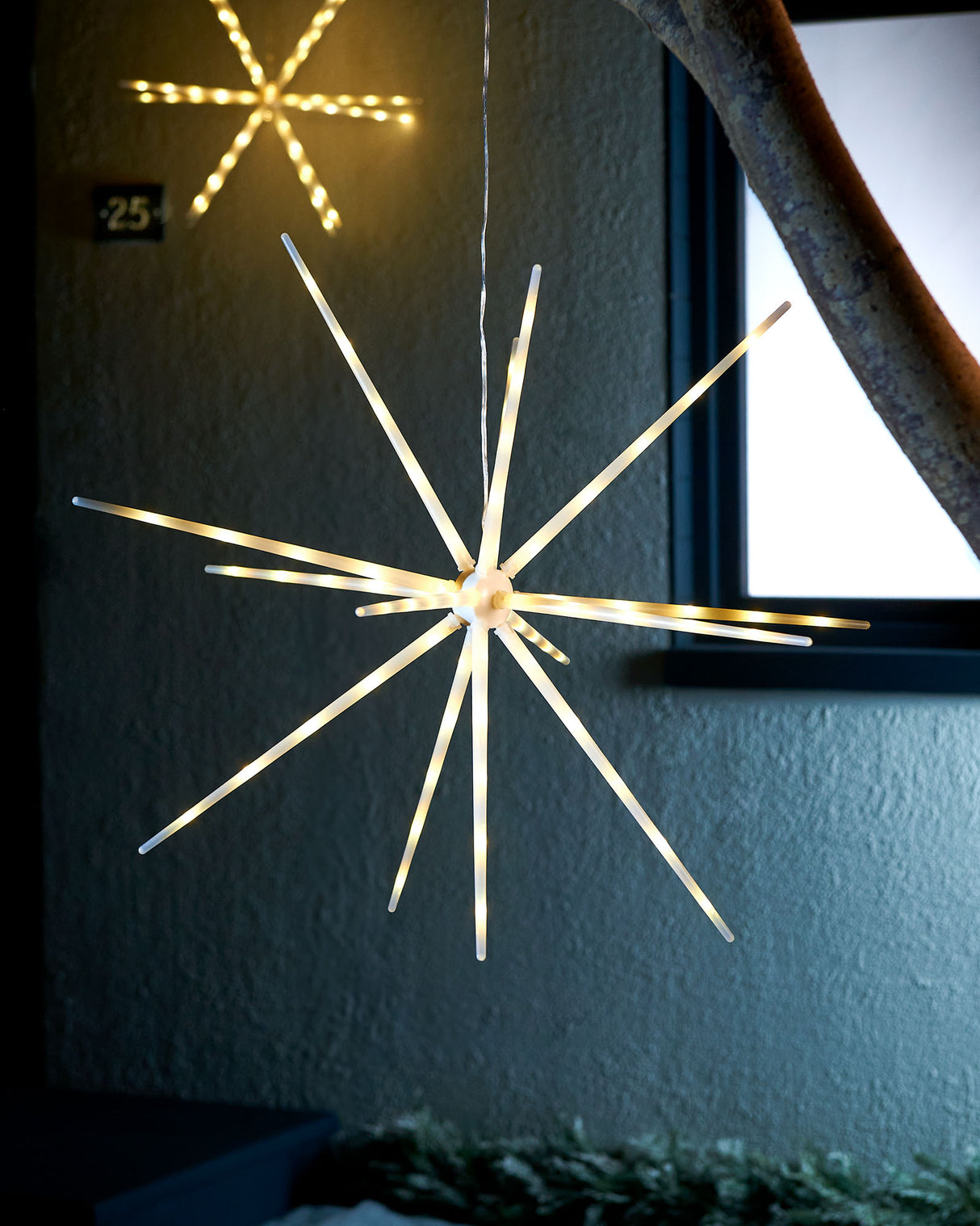 Hanging Starburst Decoration, Warm White, 51 cm