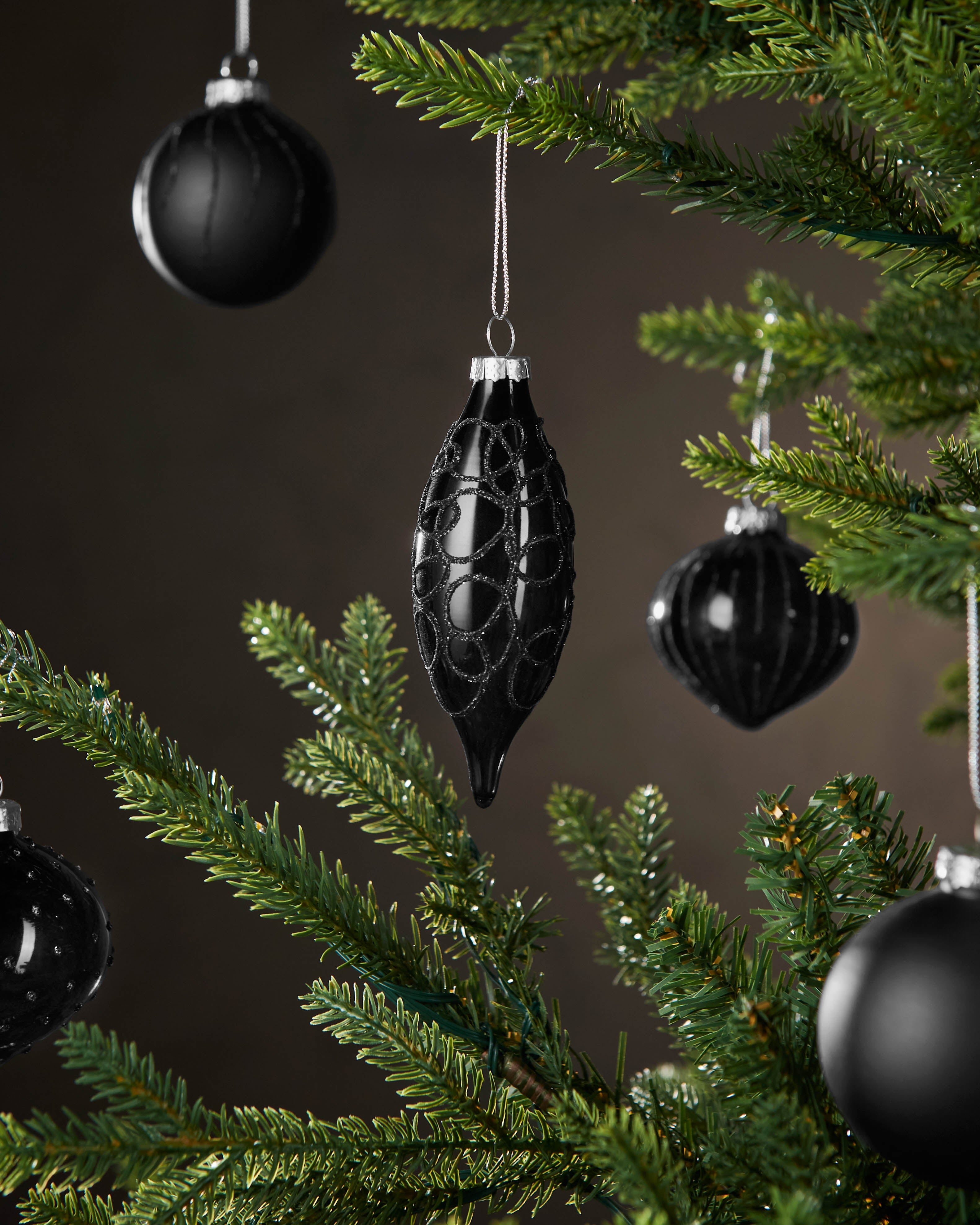 Set of 20 Glass Baubles, Black