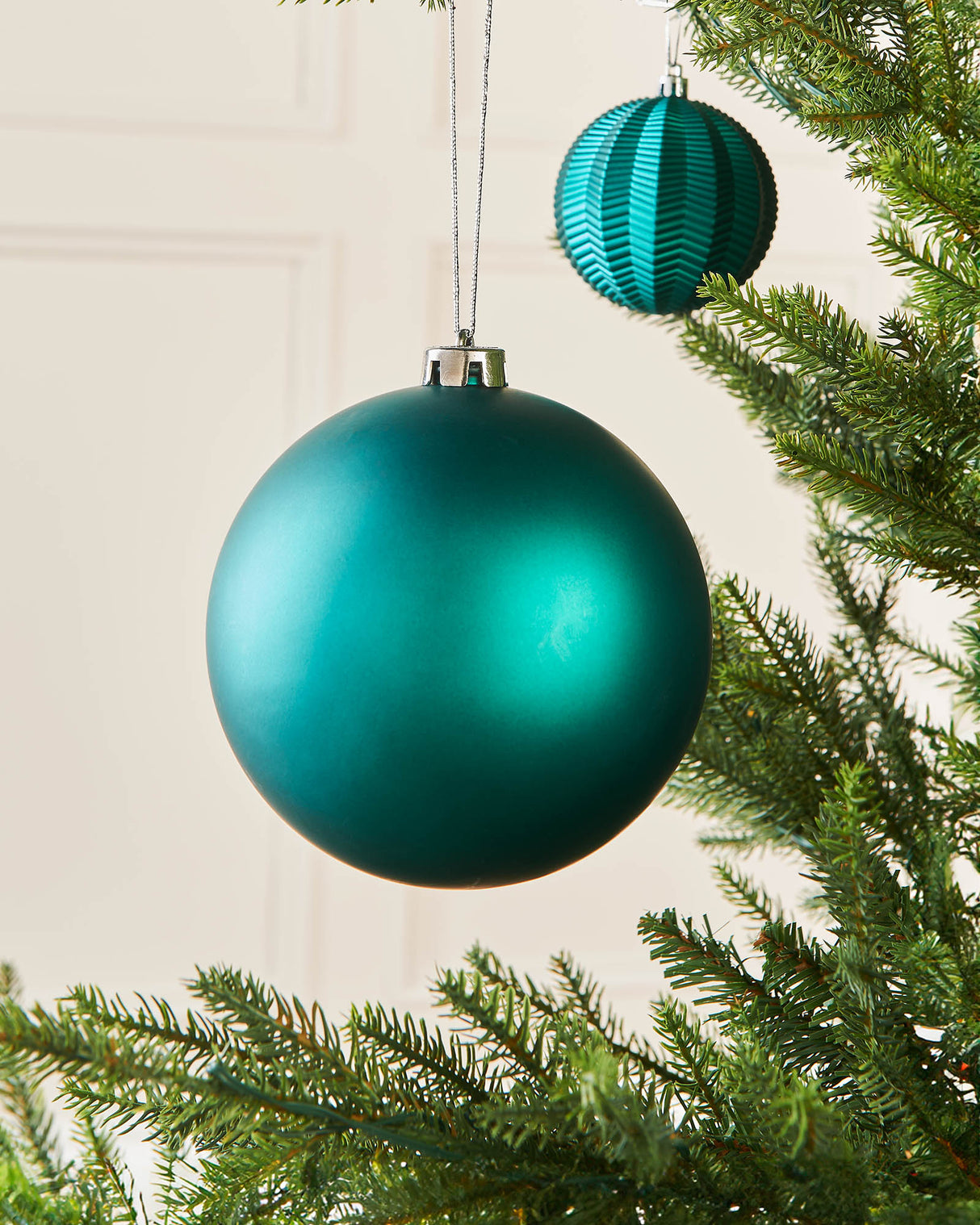 Teal Large Matt Shatterproof Bauble, 15 cm