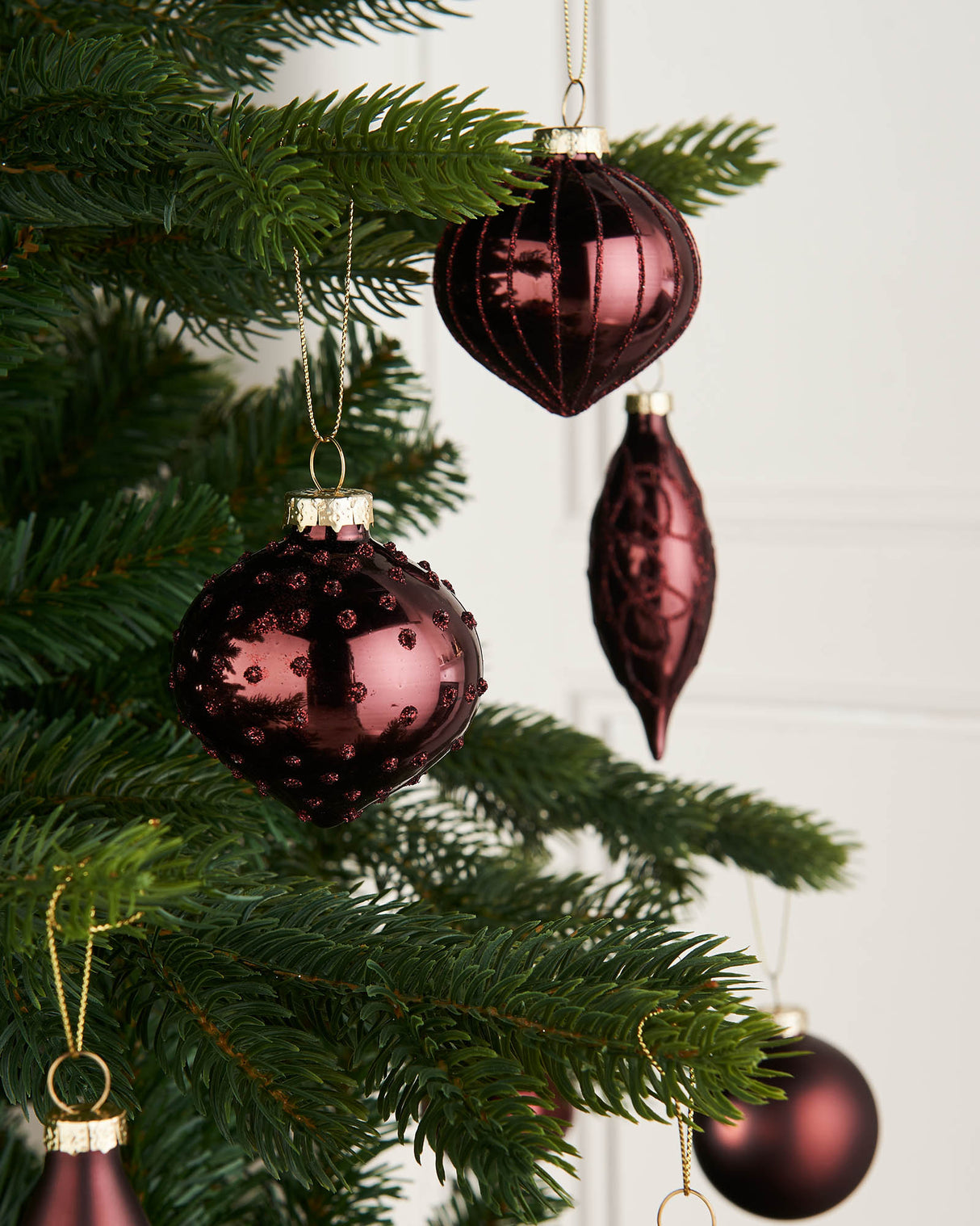Burgundy Glass Baubles, 20 Pack