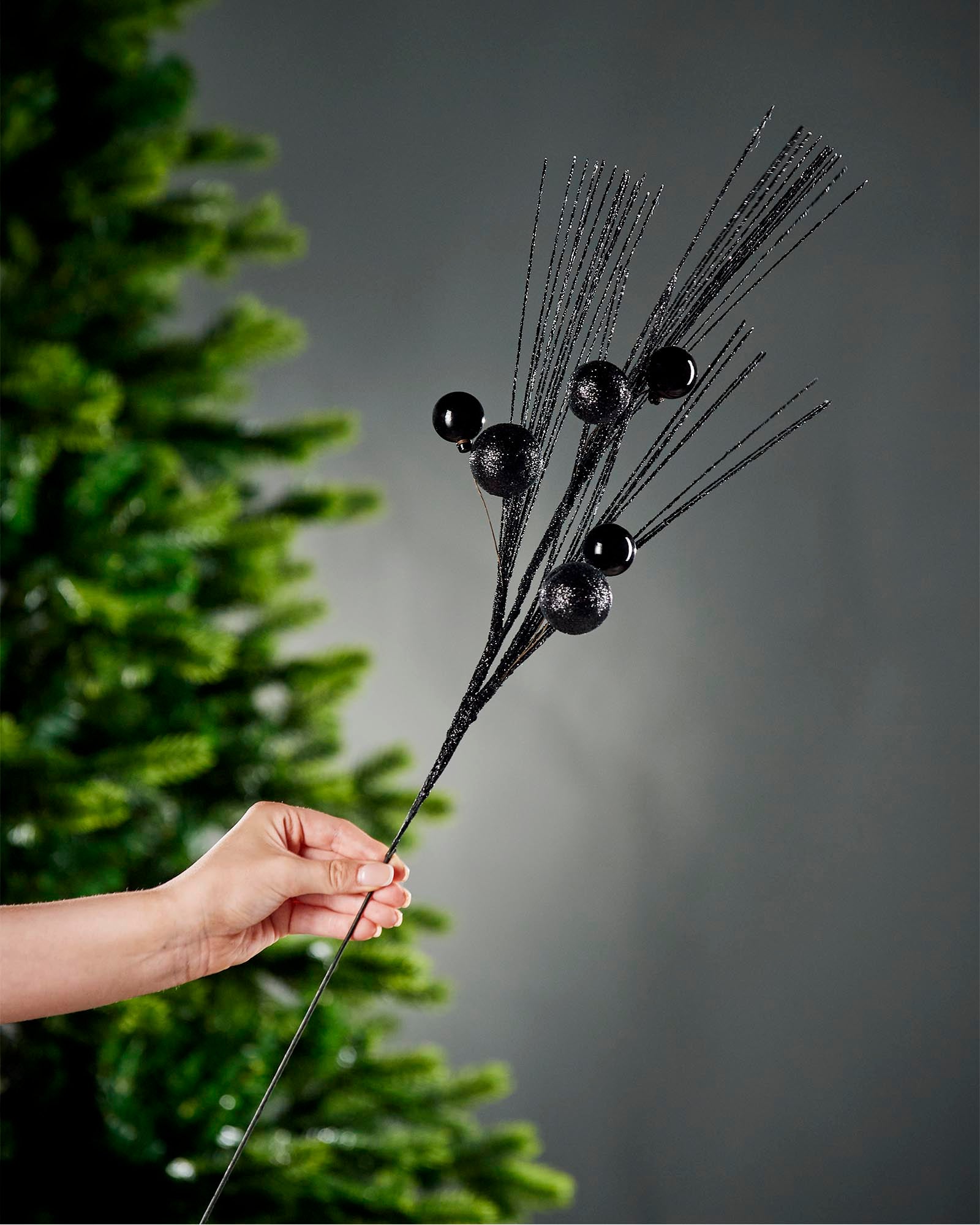 Glitter Bauble Spray, Black, 72 cm
