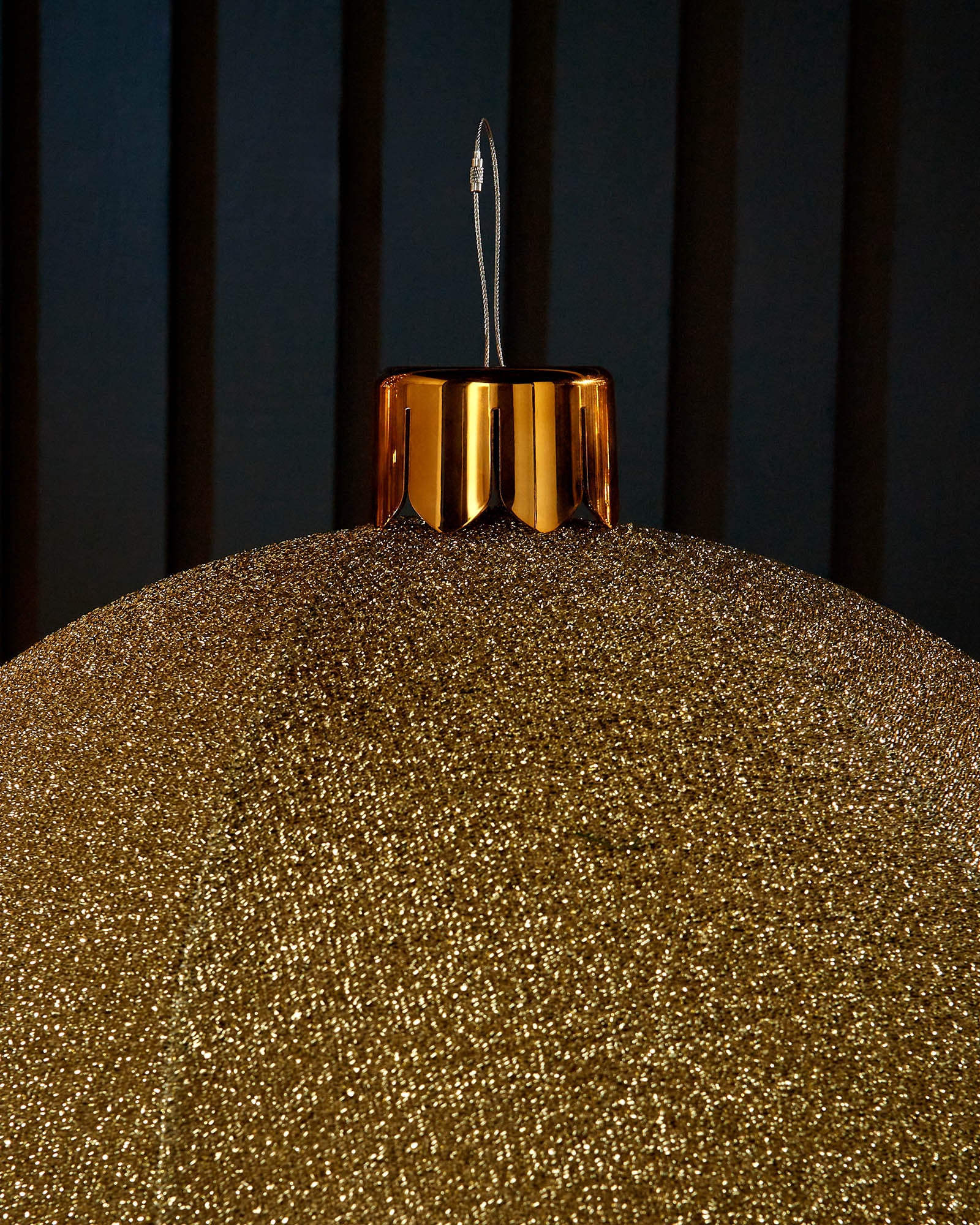 Inflatable Tinsel Christmas Bauble, Gold, 66 cm