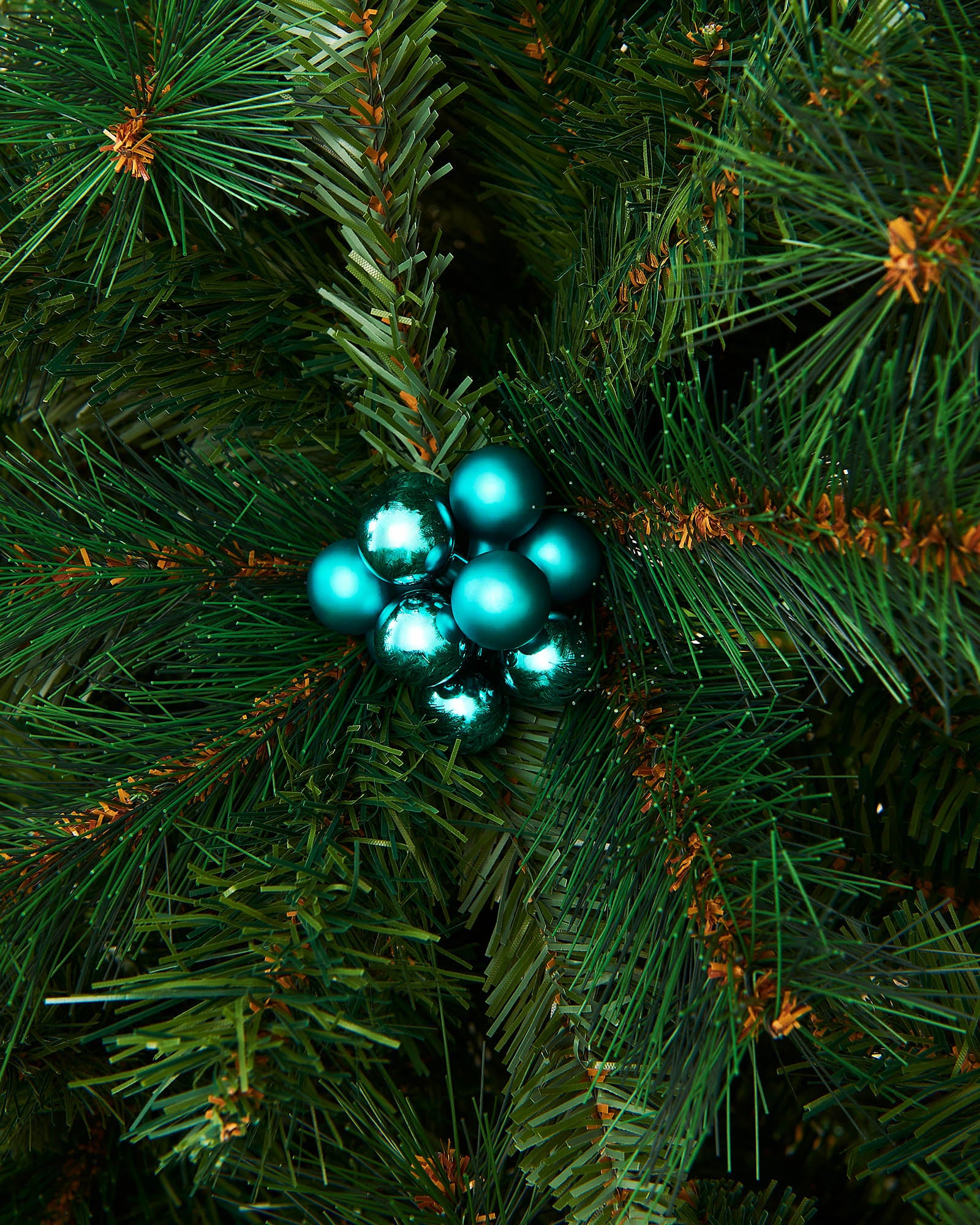 10 Teal Glass Berry Cluster Baubles