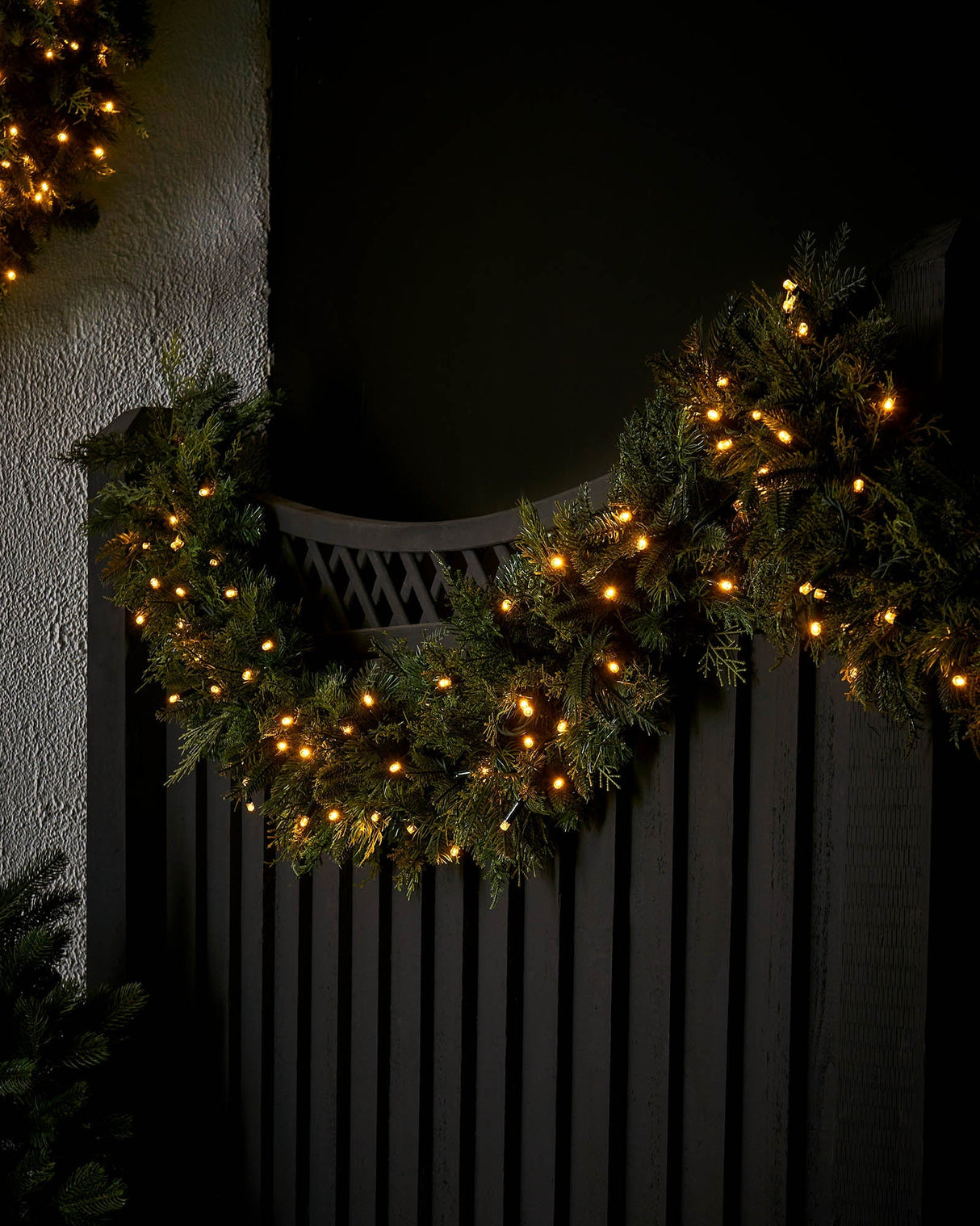 LINK PRO Connectable Pre-Lit Natural Fir Garland, 3 m