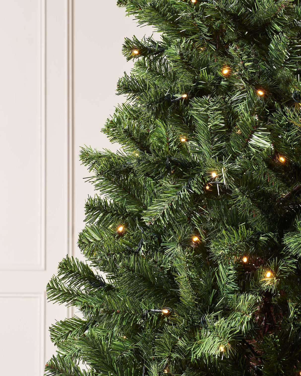 Pre-Lit Emerald Spruce Christmas Tree, Warm White, 6 ft