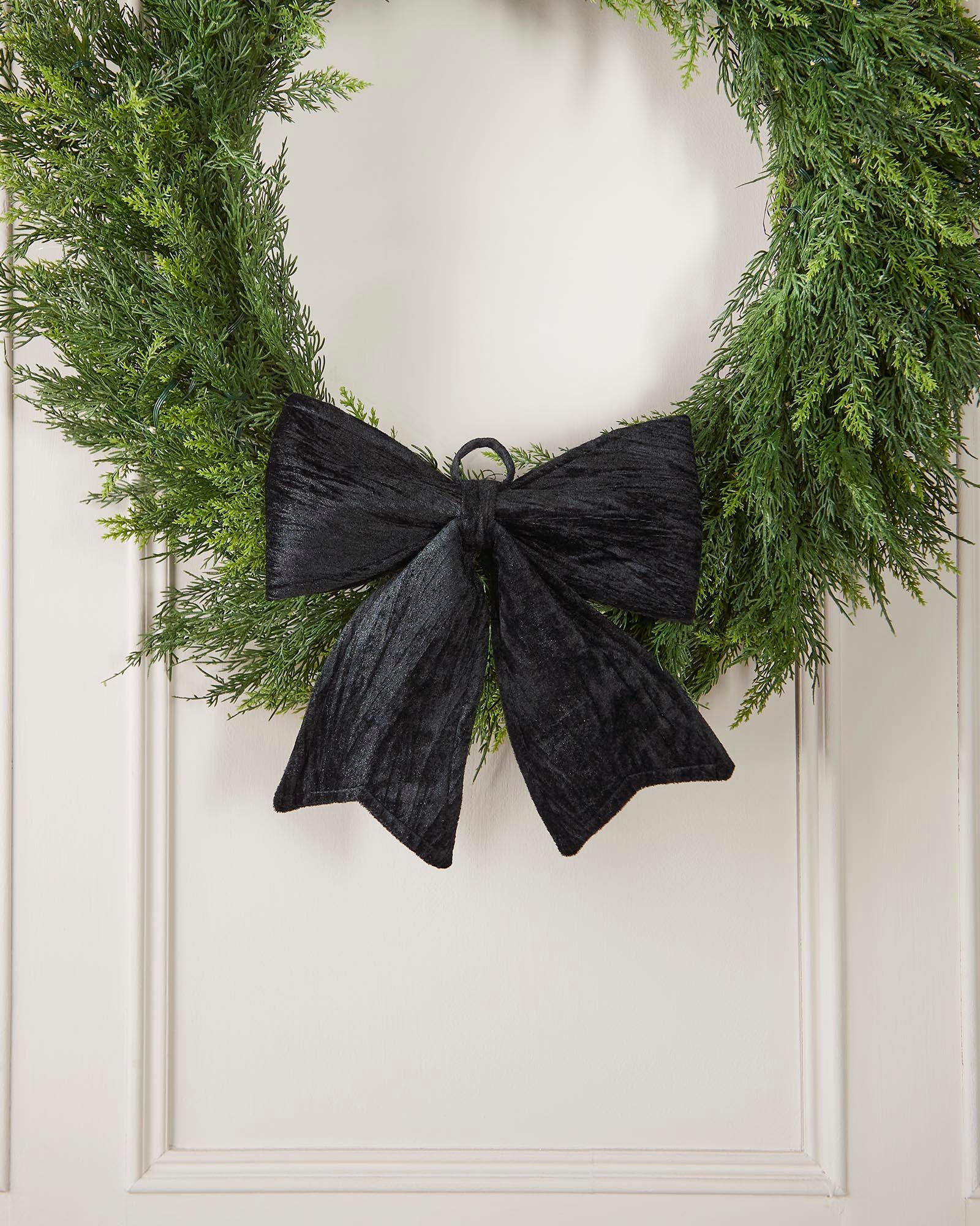 Vintage Velvet Christmas Bow, Black, 30 cm
