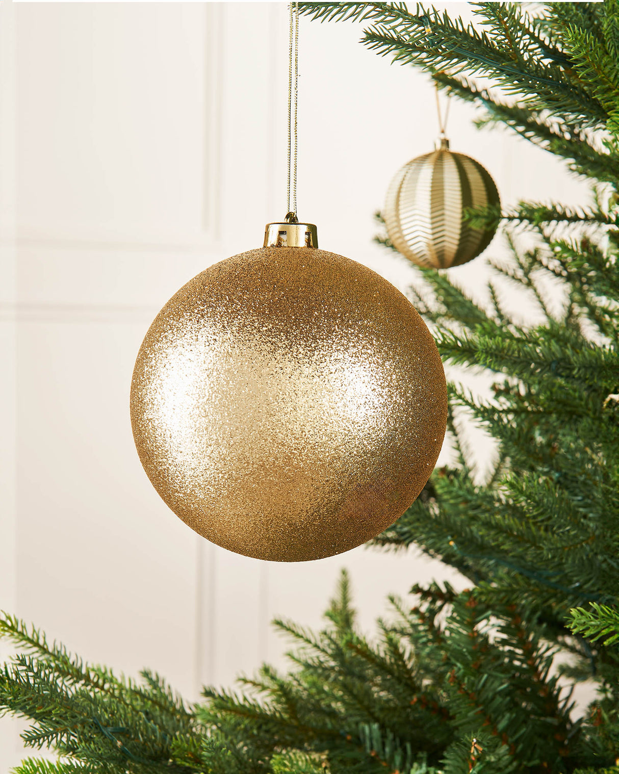 Gold Large Glitter Shatterproof Bauble, 15 cm