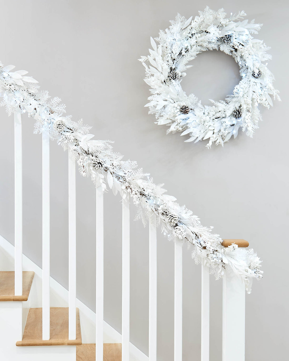 Pre-Lit White Garland, 9 ft