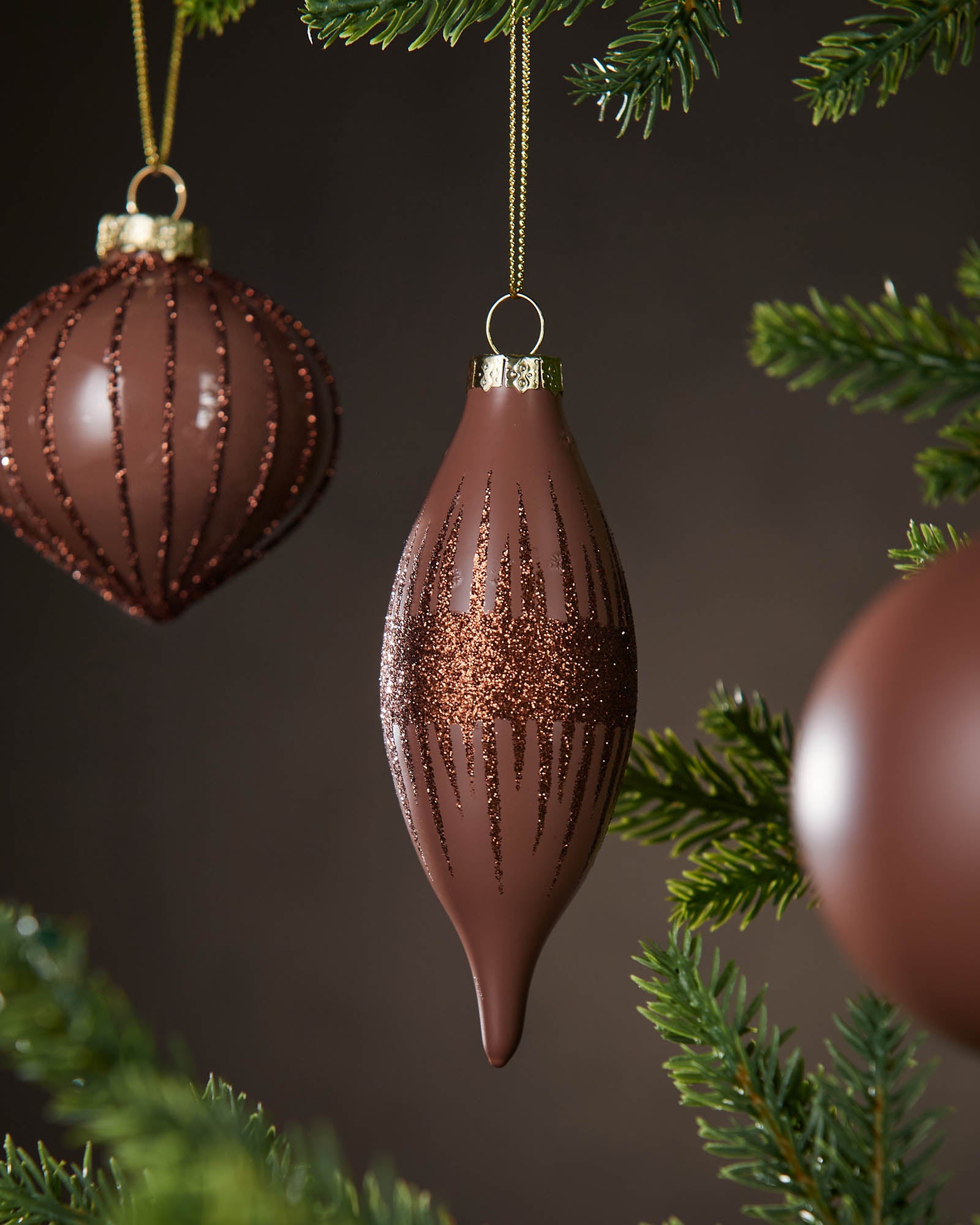 Set of 20 Glass Baubles, Espresso