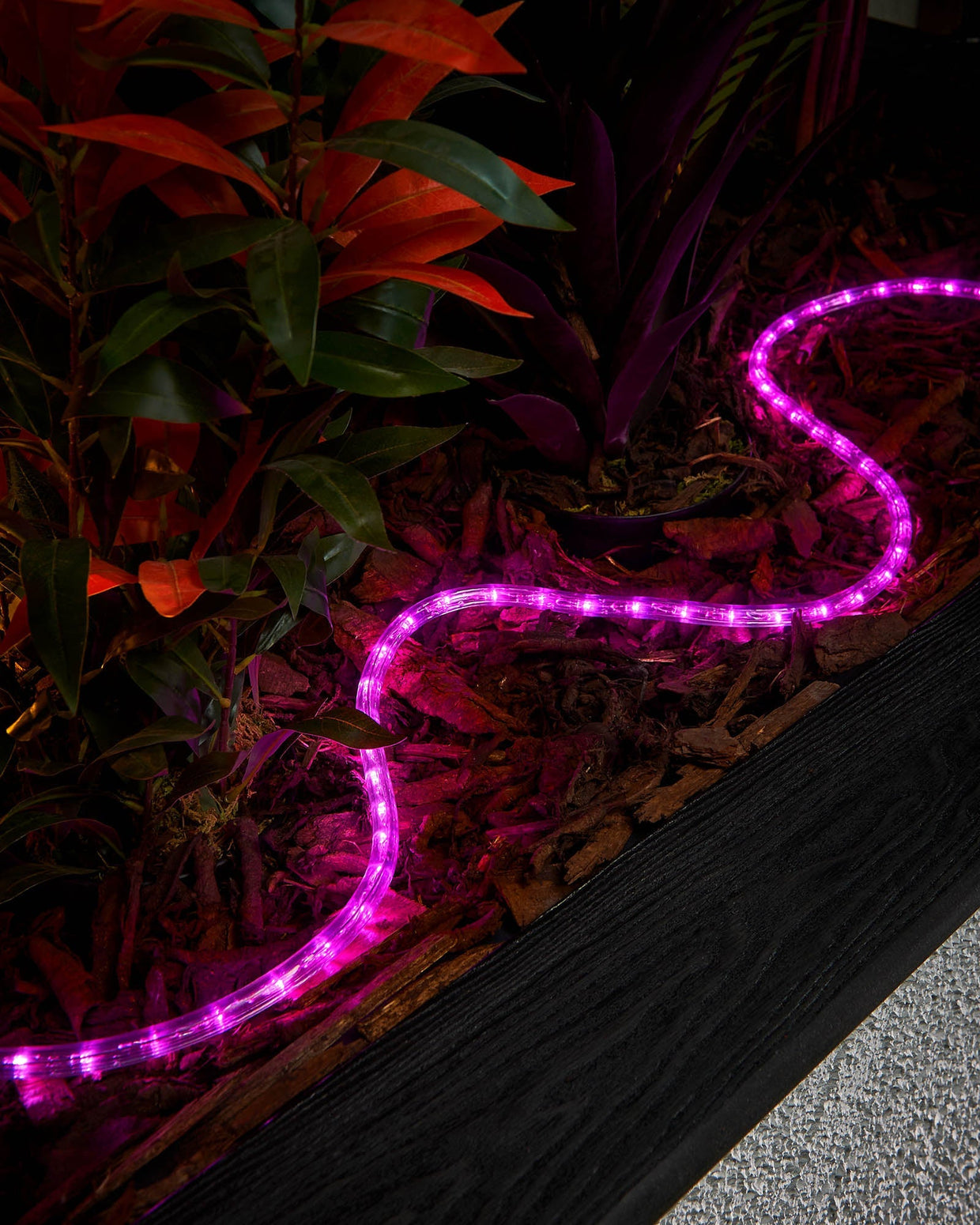 Pro Series Connectable Rope Light, Made to Measure, Pink – We R Christmas