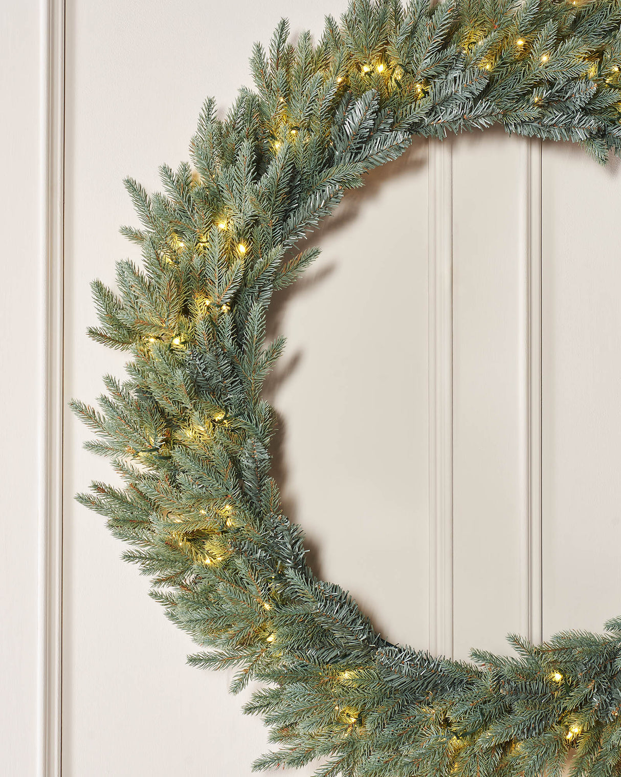 Pre-Lit Mixed Pine Blue Wreath, 1 m