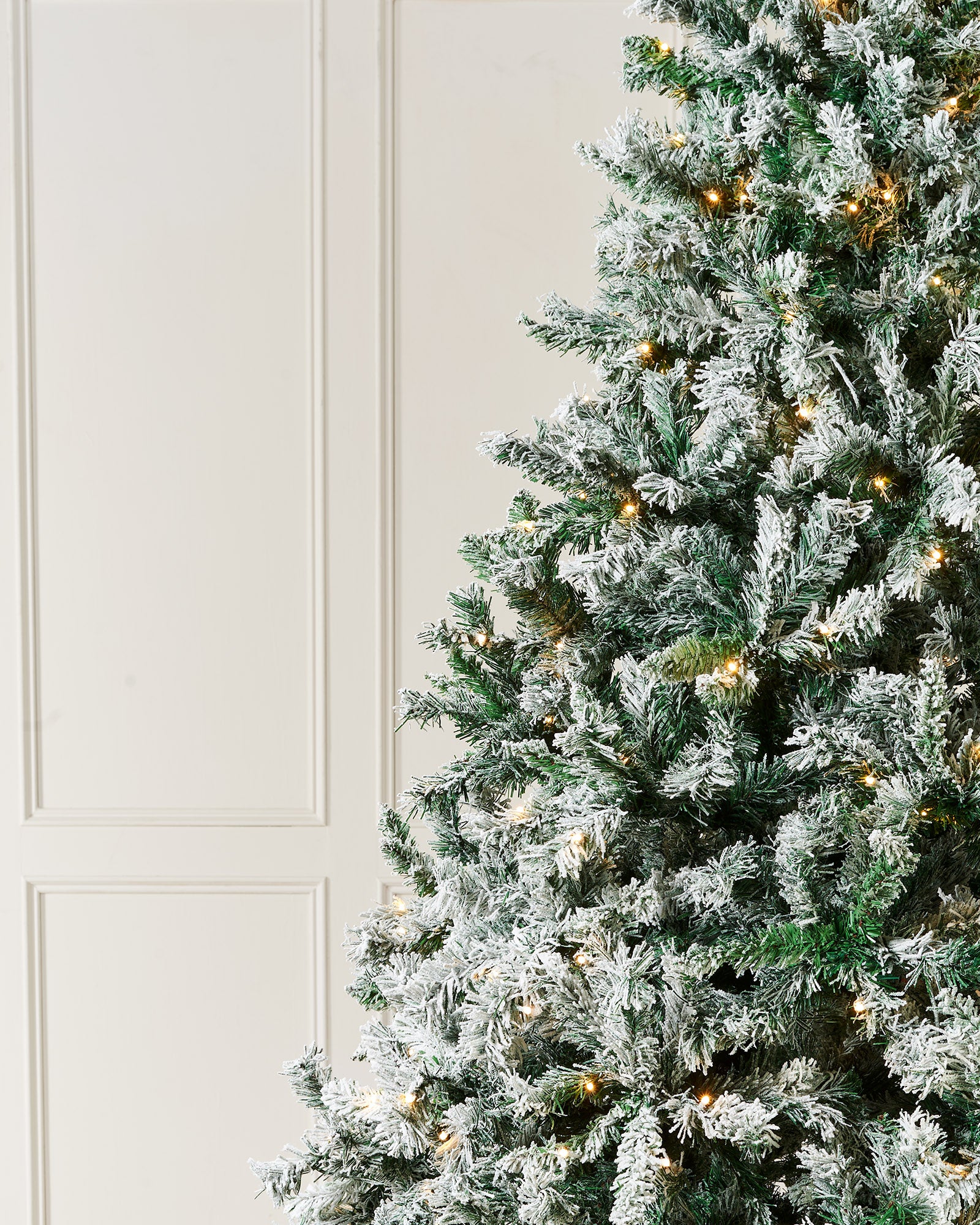 Pre-Lit Snow Flocked Mixed Pine Christmas Tree, 9 ft