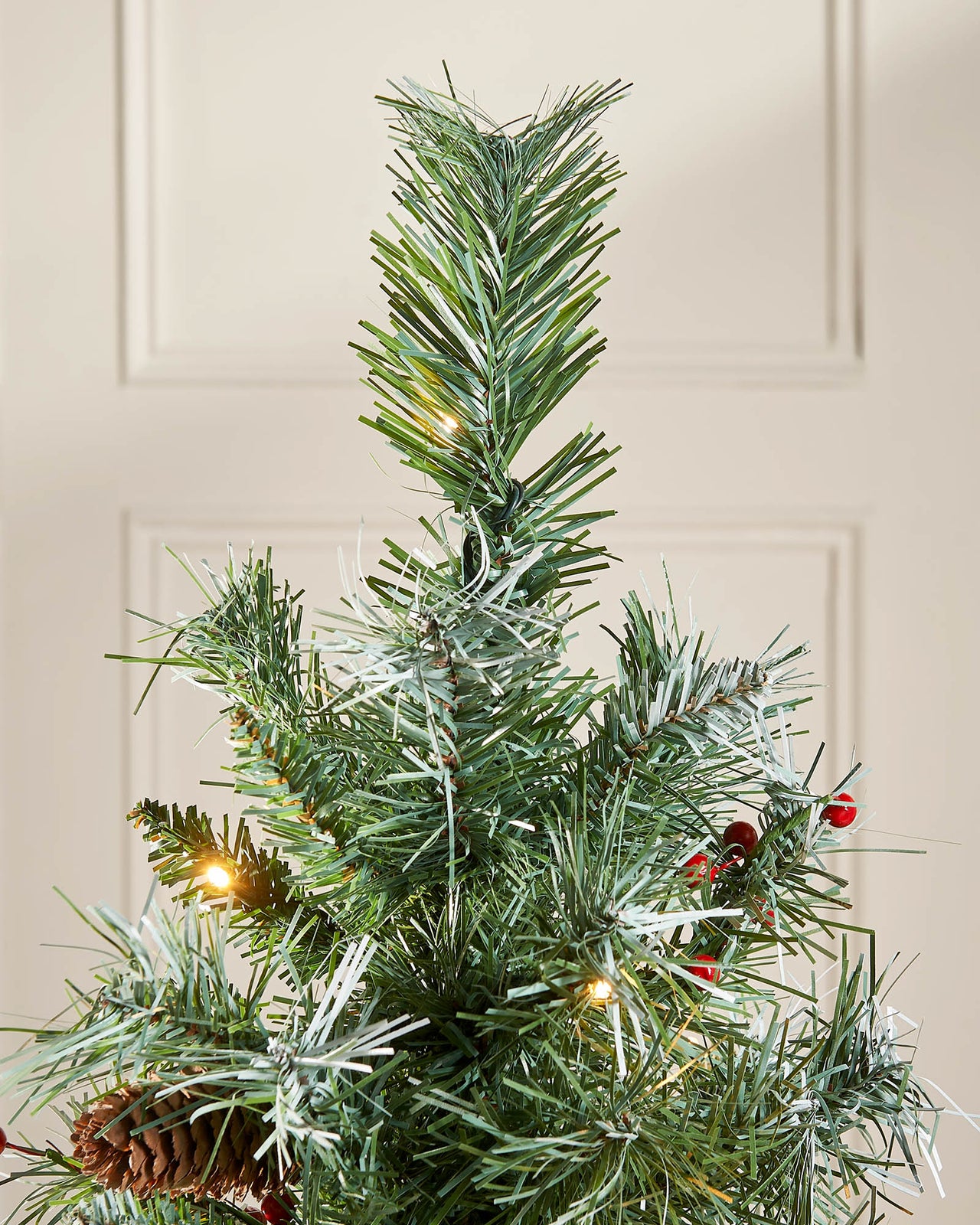 Pre-Lit Scandinavian Blue Spruce Christmas Tree, 4 ft
