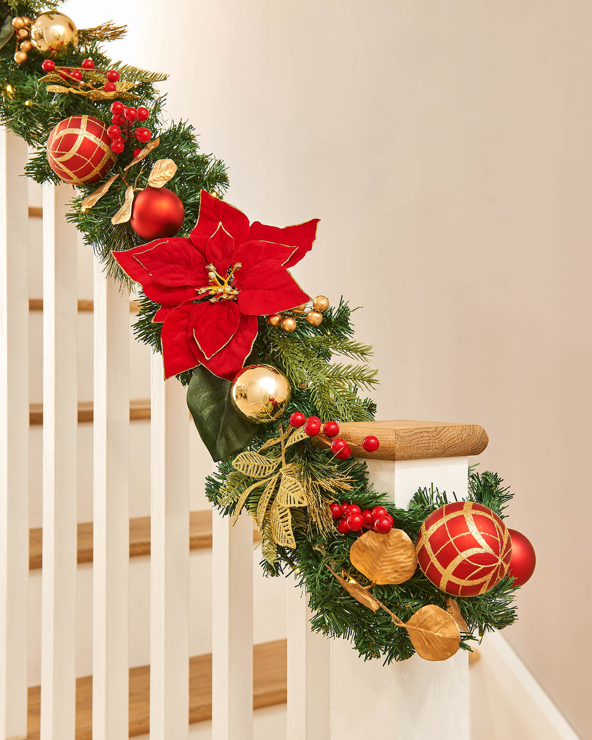 Pre-Lit Decorated Garland, Red/Gold, 9 ft