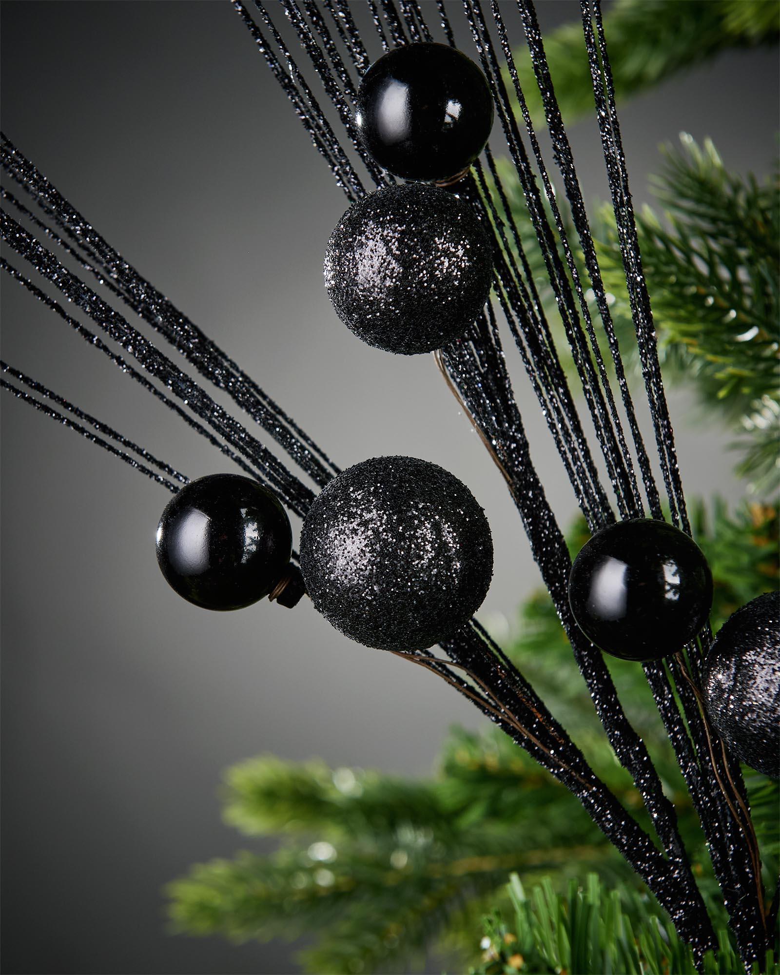 Glitter Bauble Spray, Black, 72 cm