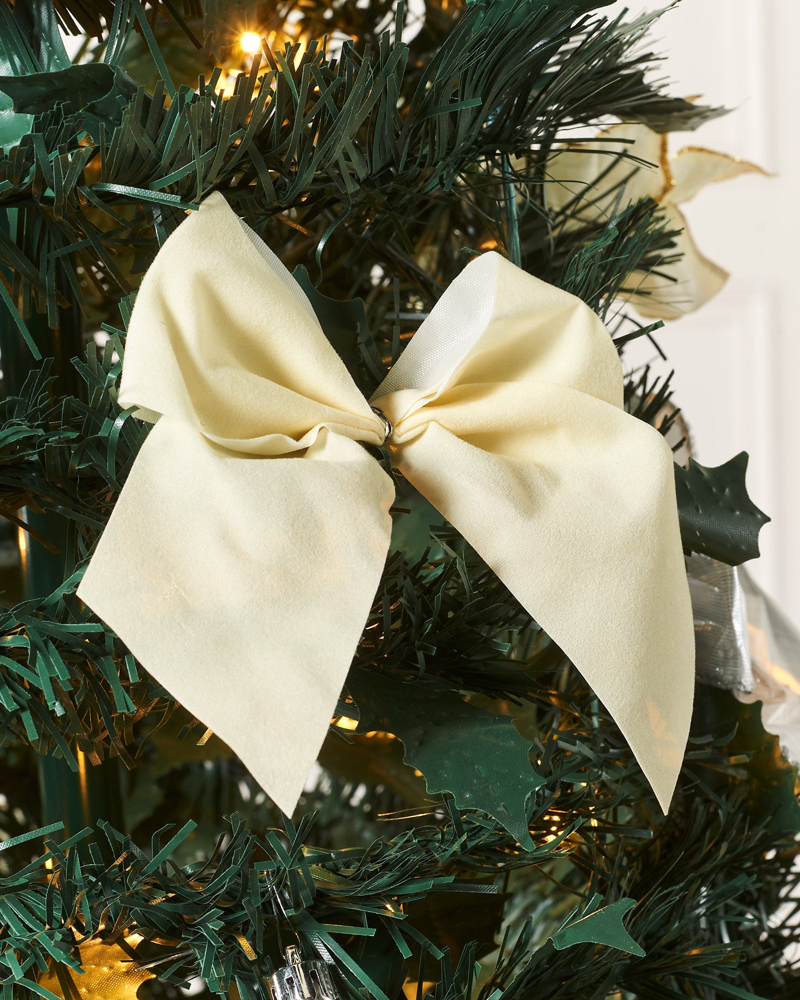 Pre-Lit Pop-Up Decorated Christmas Tree, White, 6 ft