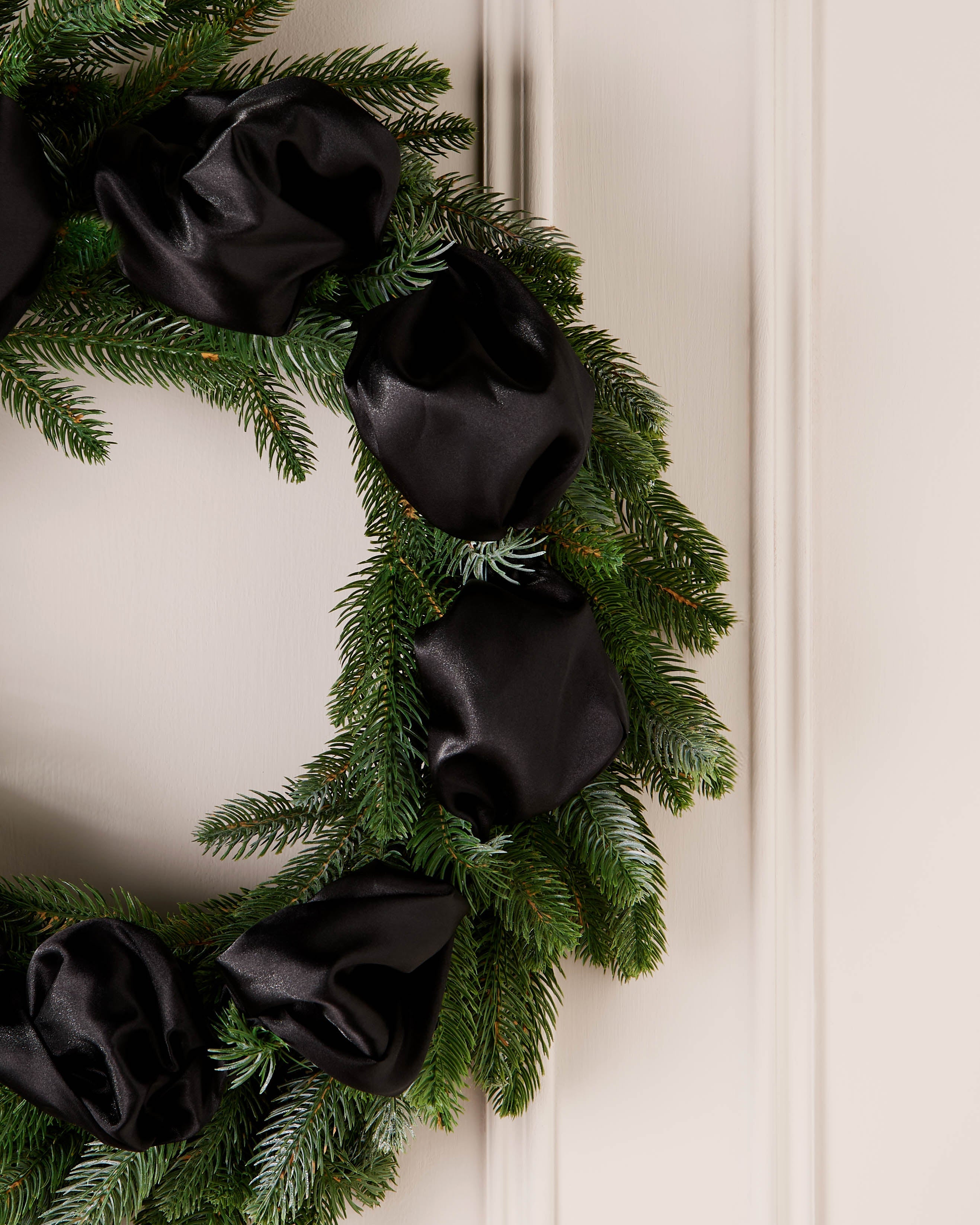 Black Satin Ribbon, 20 m