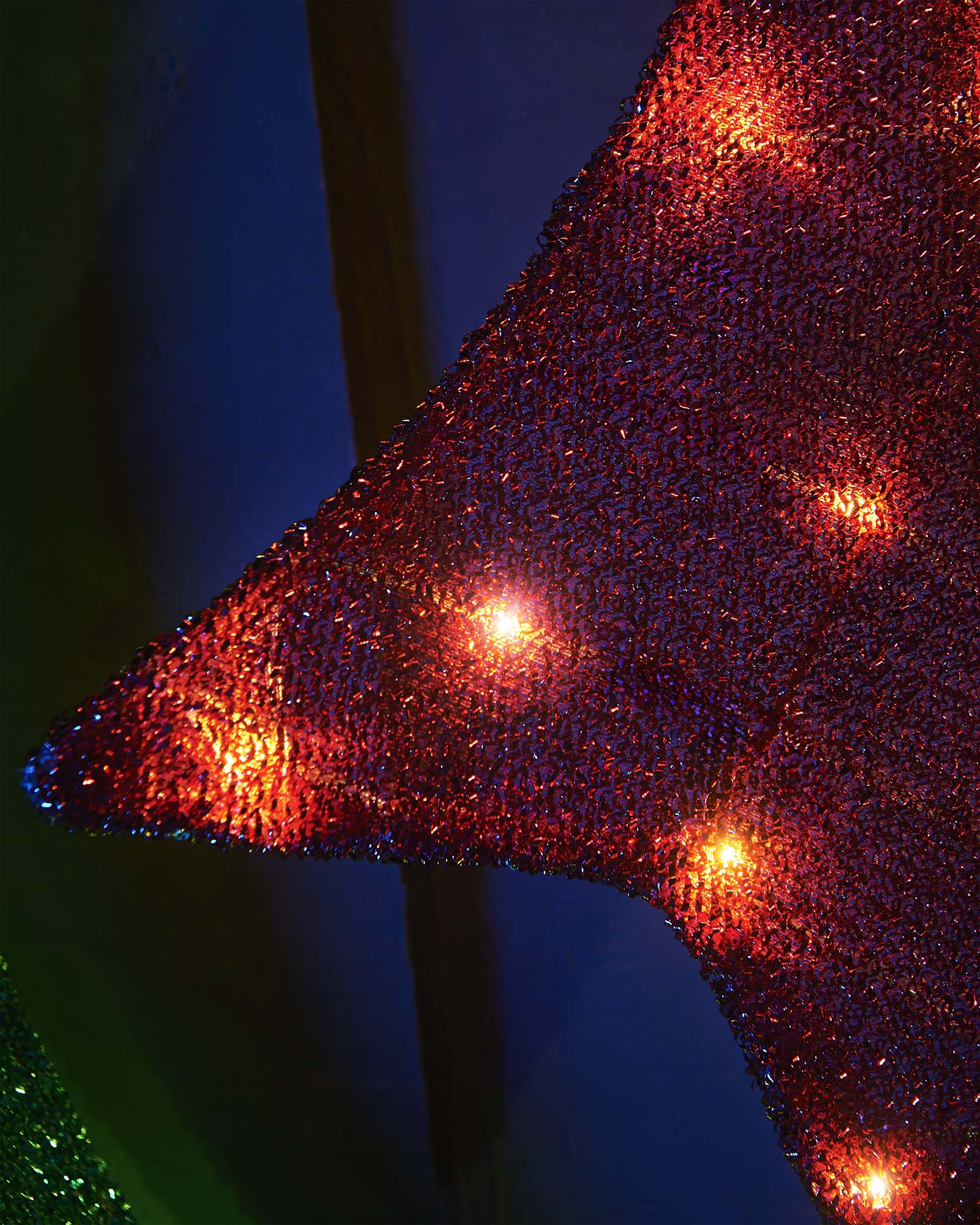Pre-lit Green & Red Bow LED Wreath, 85 cm