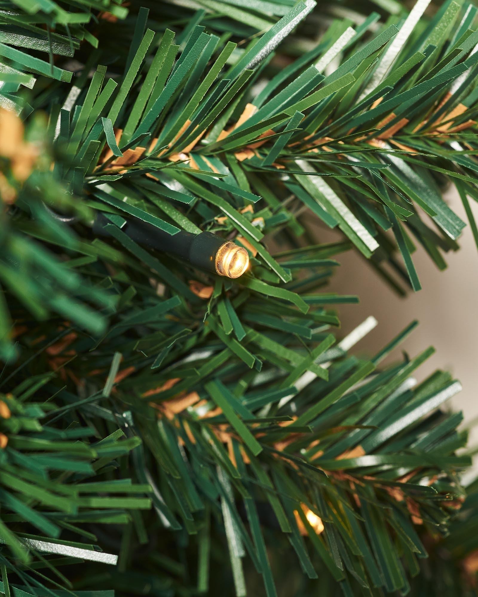 Pre-Lit Green Wall Mounted Christmas Tree