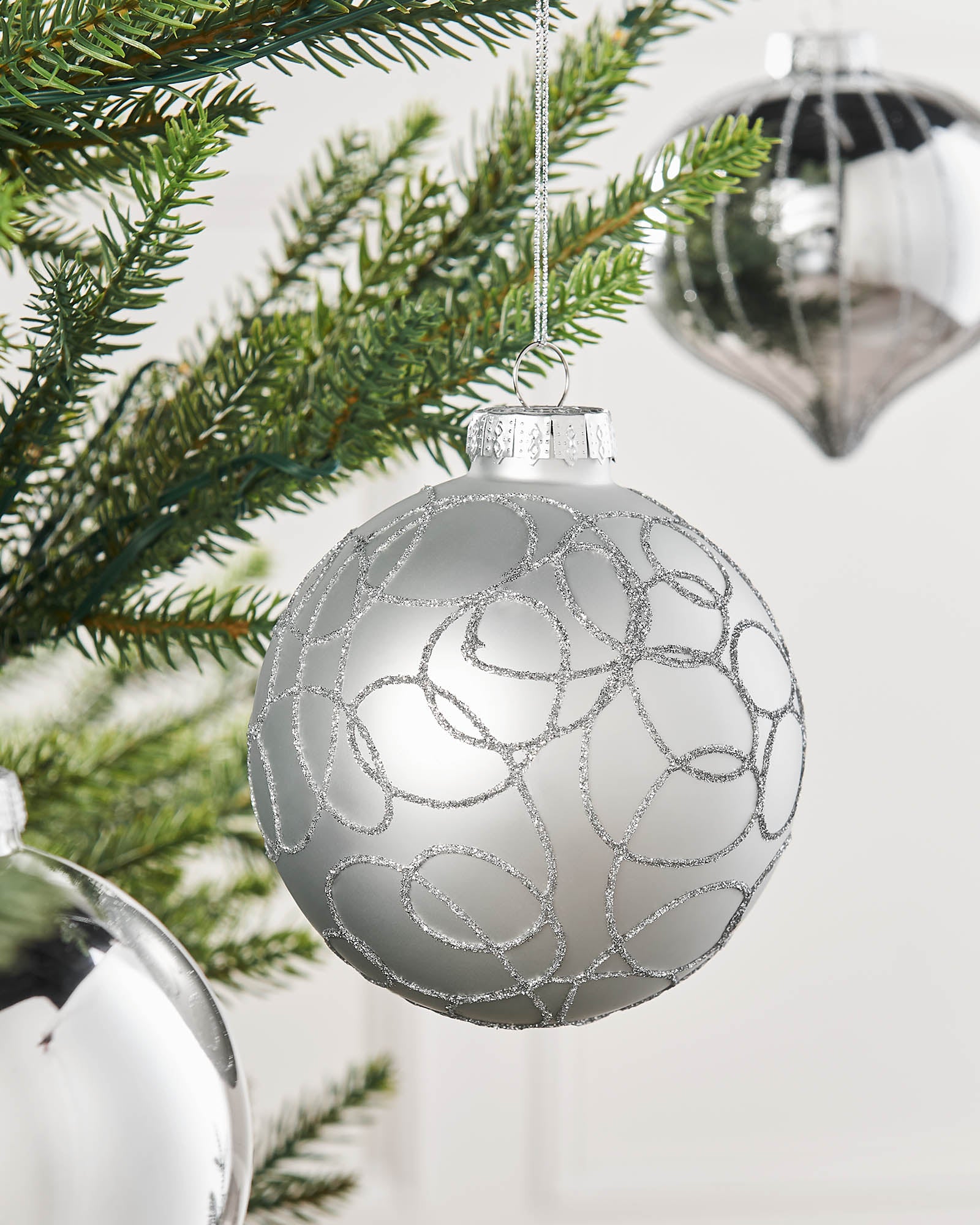 Silver glass ball christmas ornaments discount