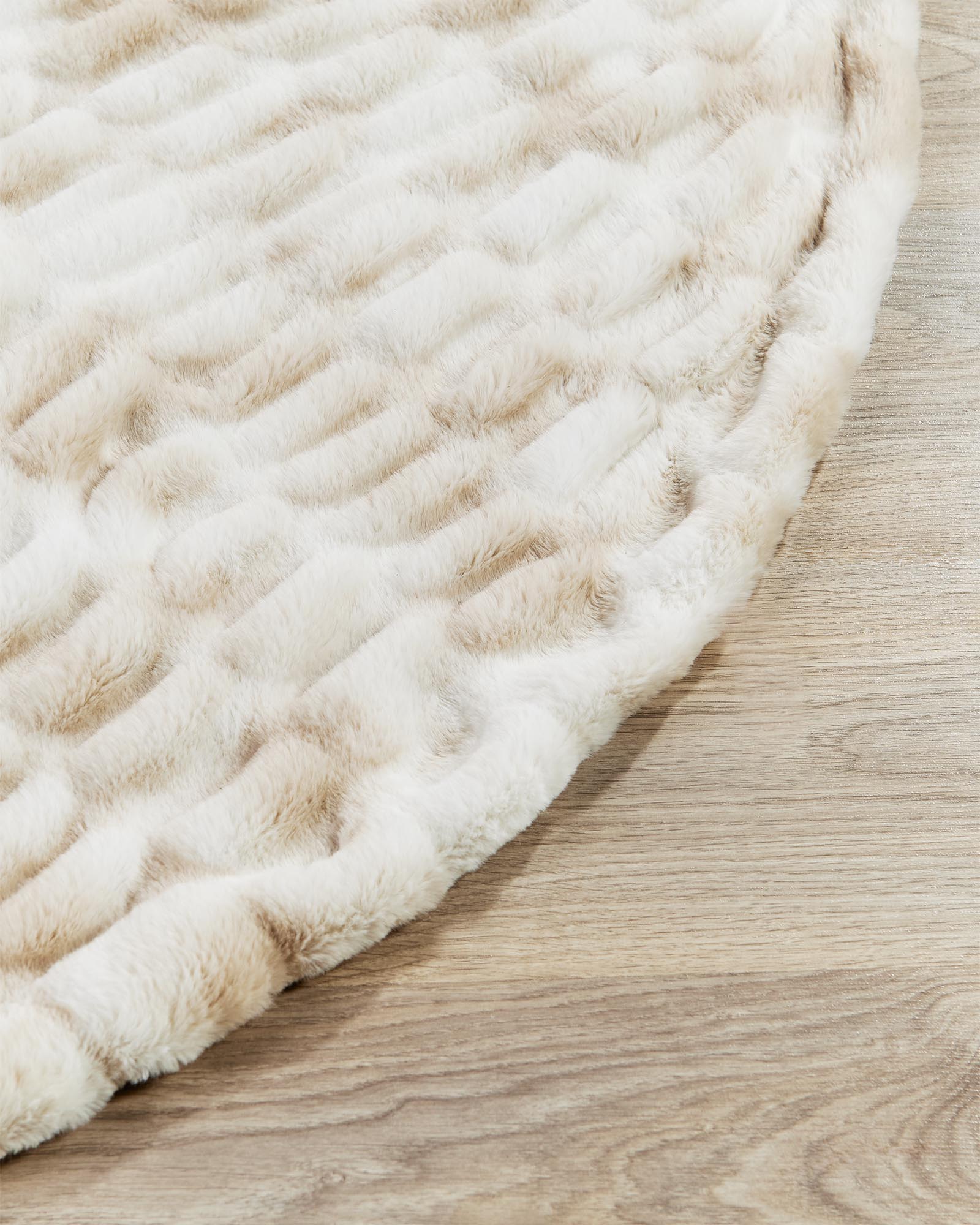 Faux Two Toned Tree Skirt, 132 cm