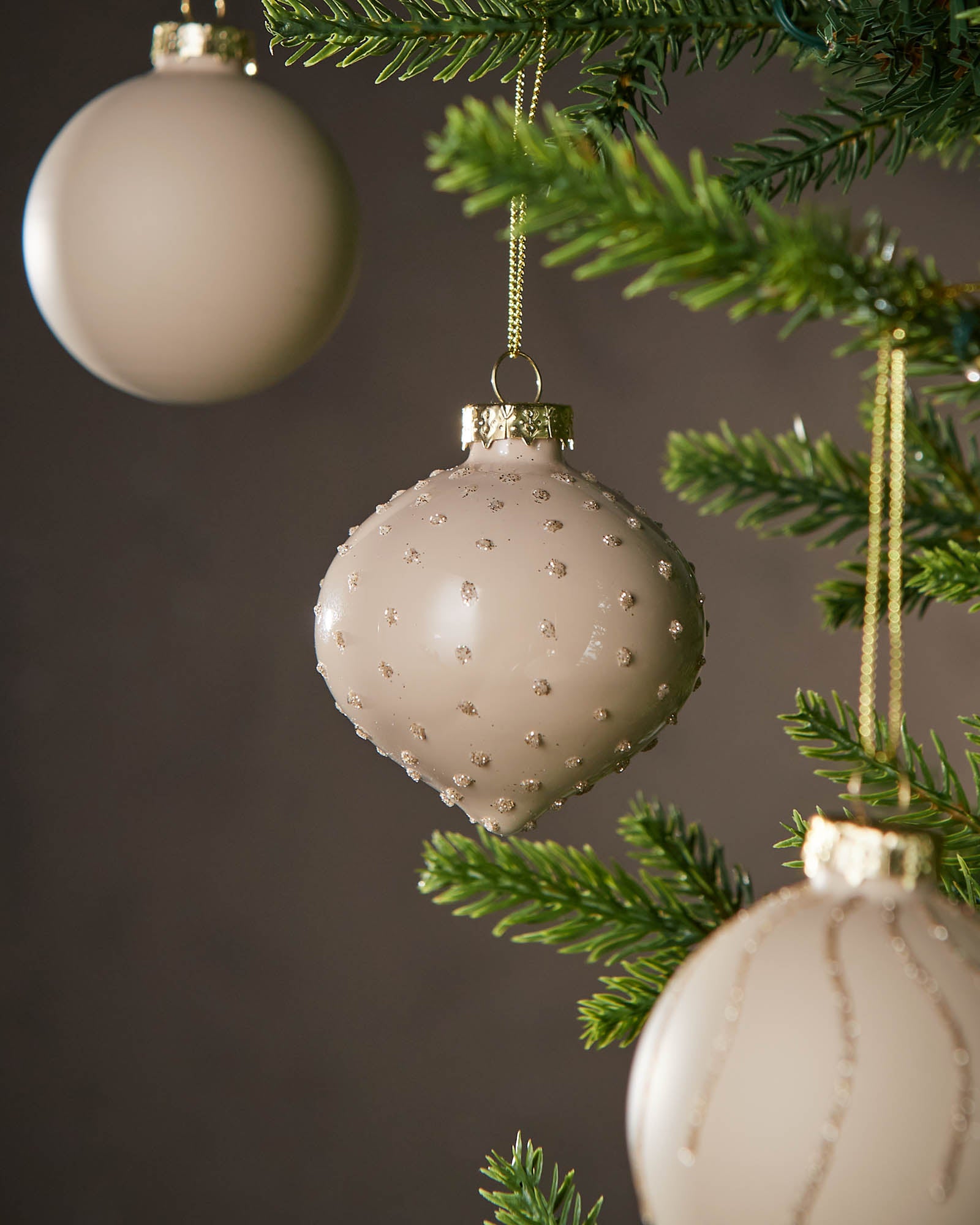 Set of 20 Glass Baubles, Latte