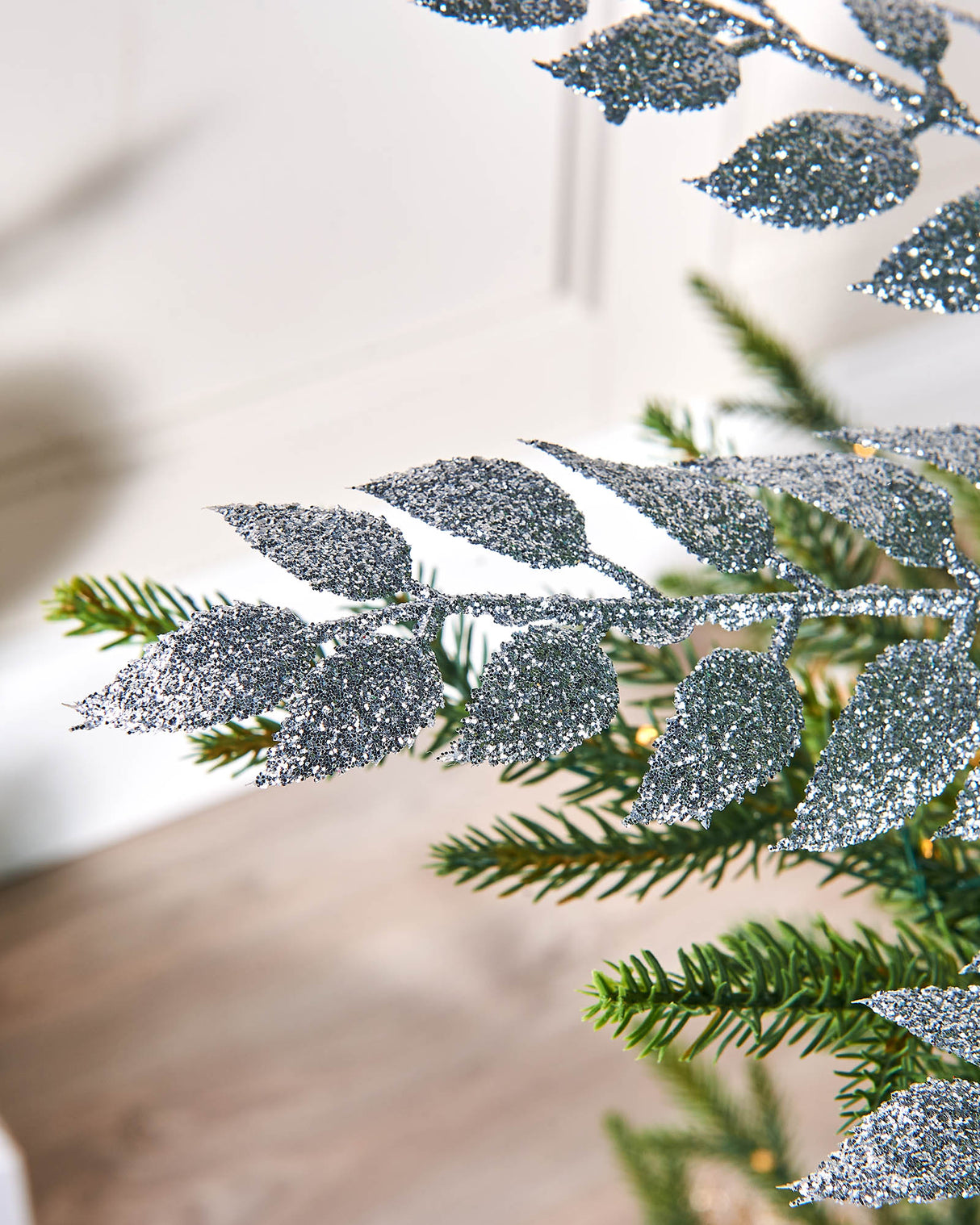 Silver Leaf Christmas Tree Spray, 73 cm