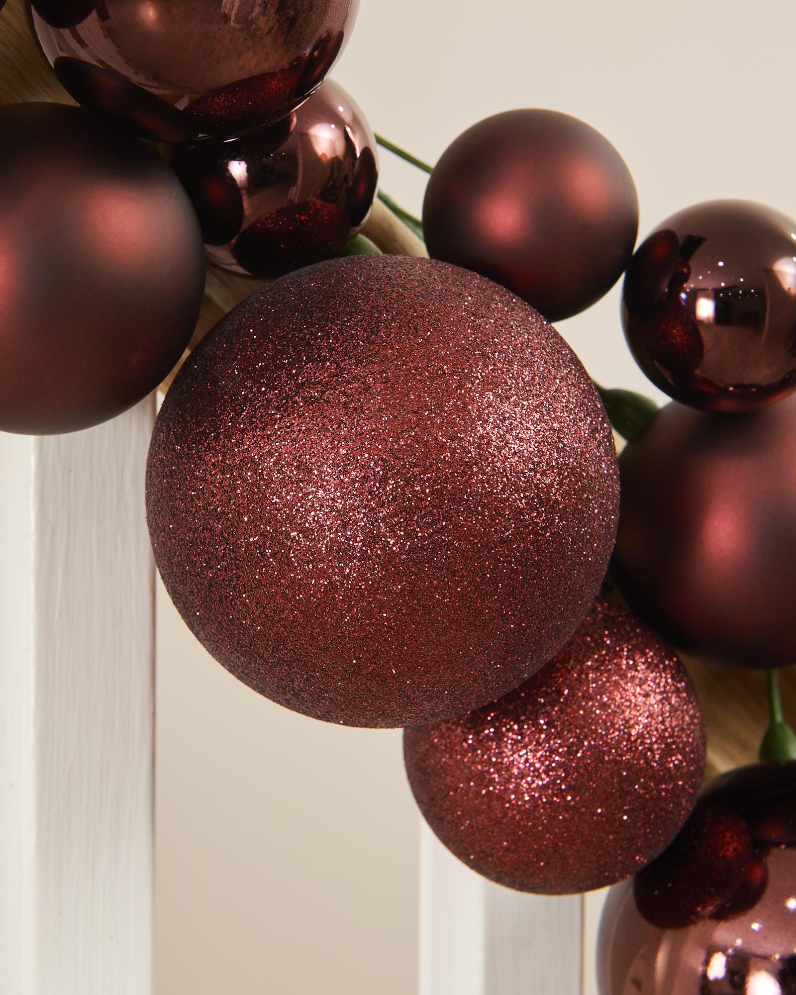 Burgundy Bauble Garland, 9 ft