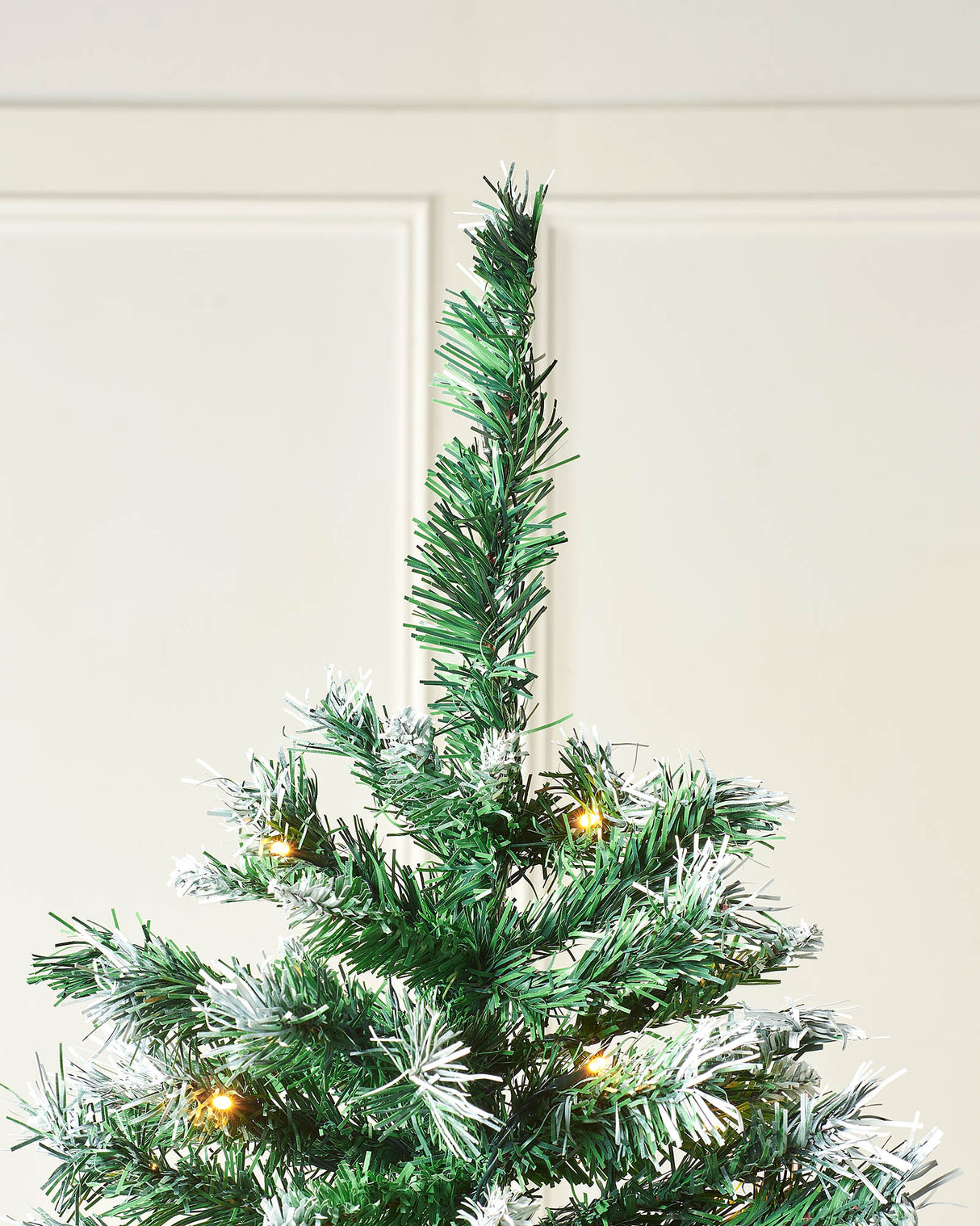 Pre-Lit Snow Flocked Mixed Pine Christmas Tree, 6 ft